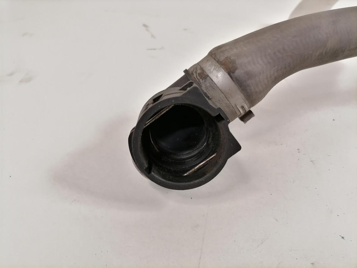 Jahutusvedeliku toru