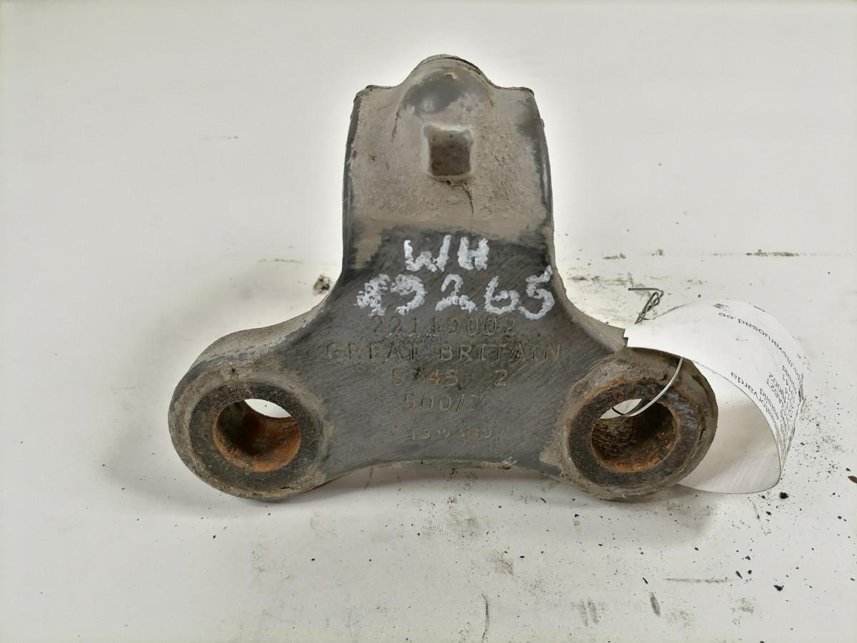 Stabilisaatorvarda kinnitus, esisild