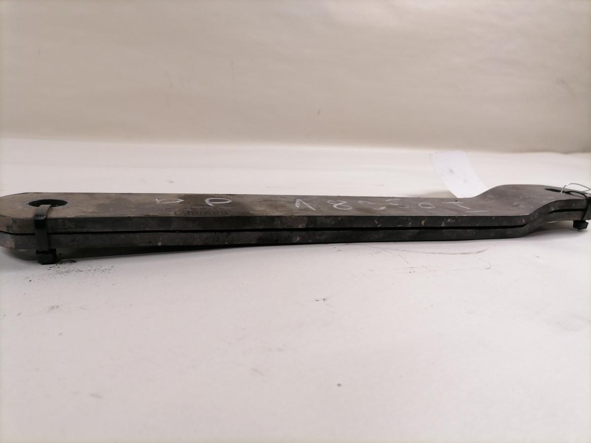 Stabilisaatorvarda liigend