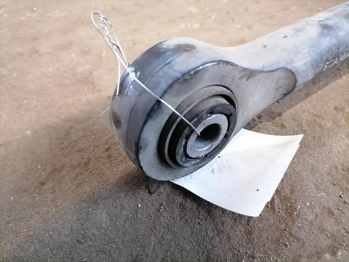 Stabilisaatorvarras, esisild