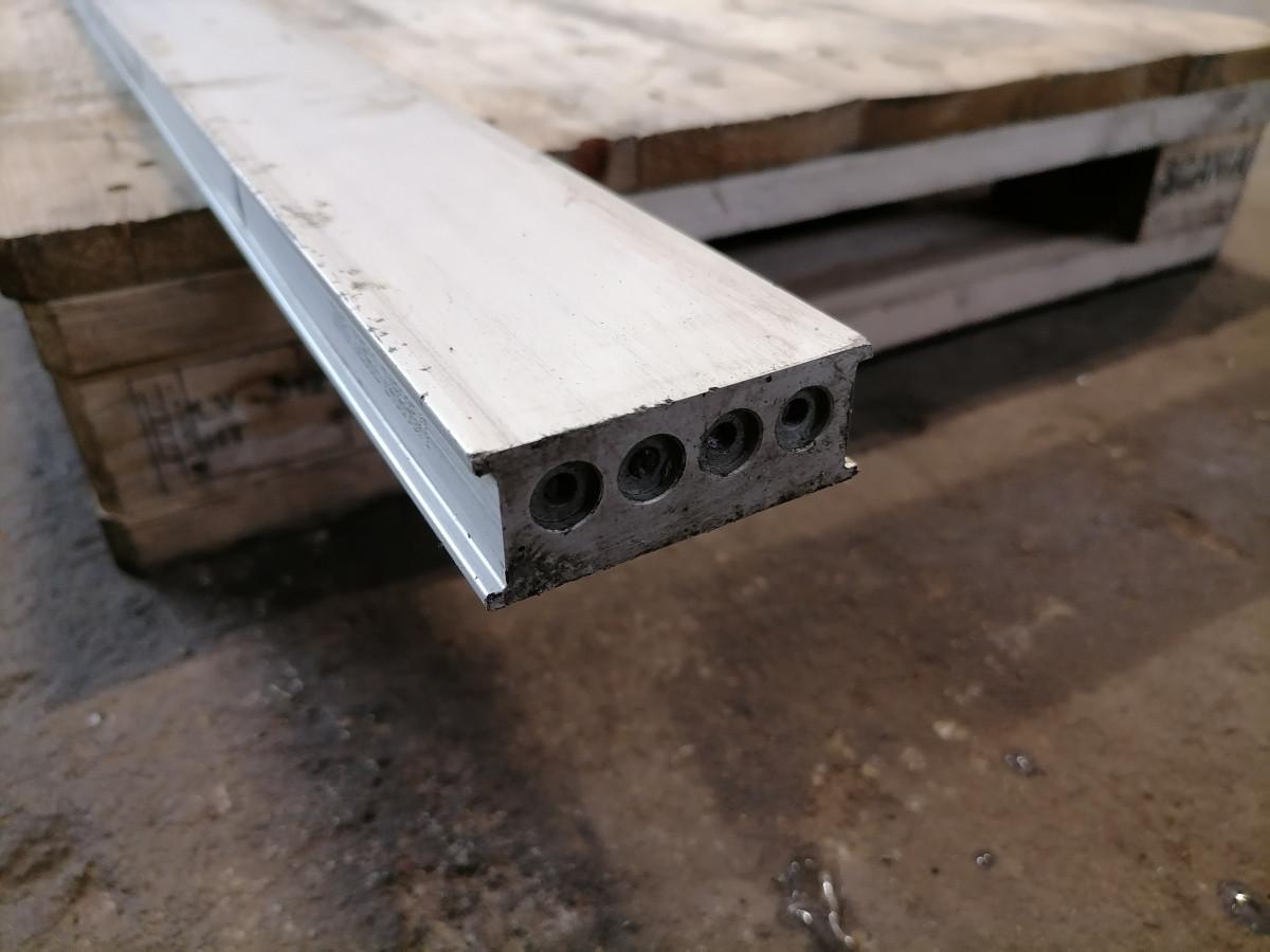 Tagaluugi hüdraulika alumiinium tala