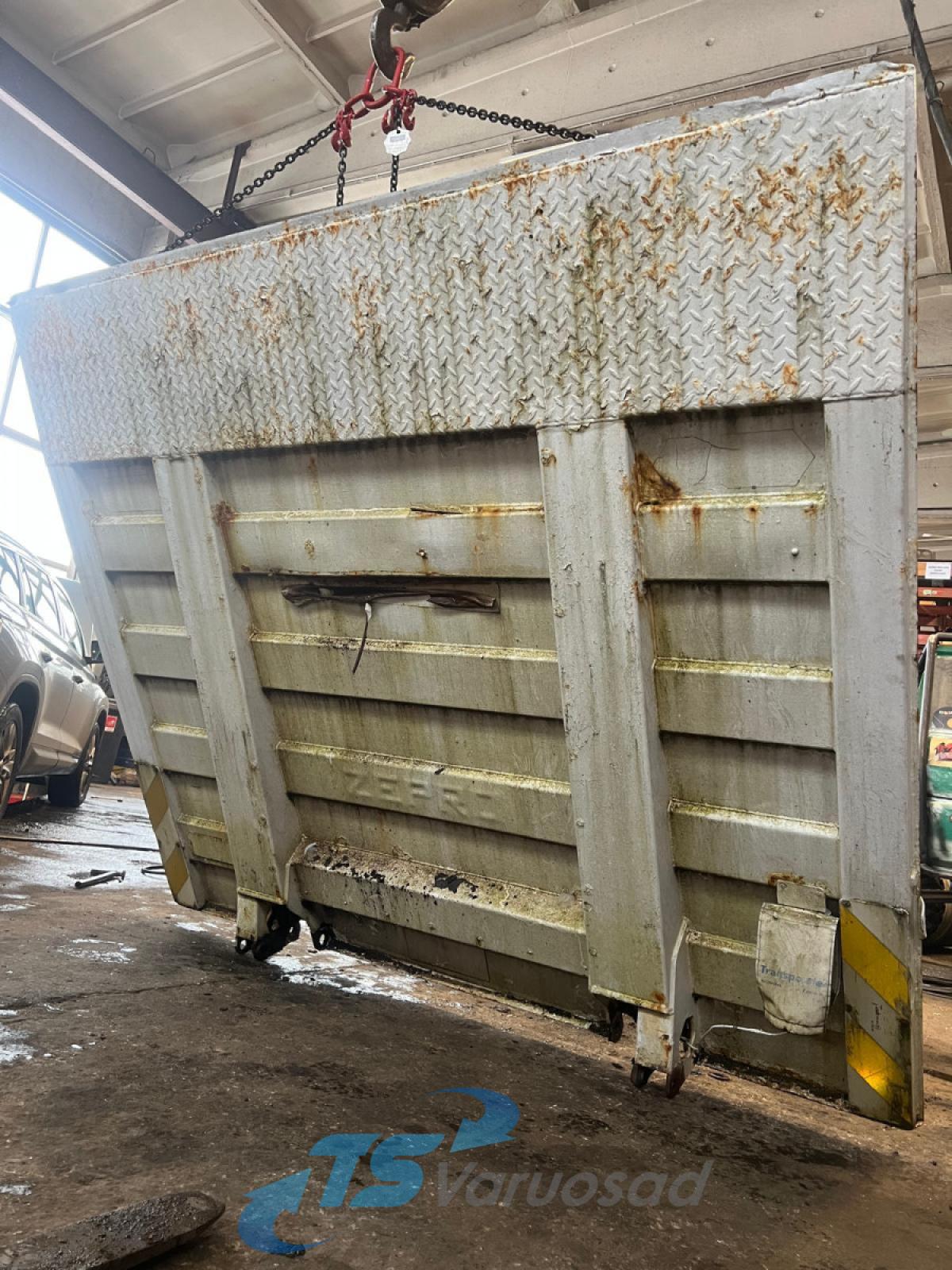 Tagaluuktõstuki plaat, ZEPRO