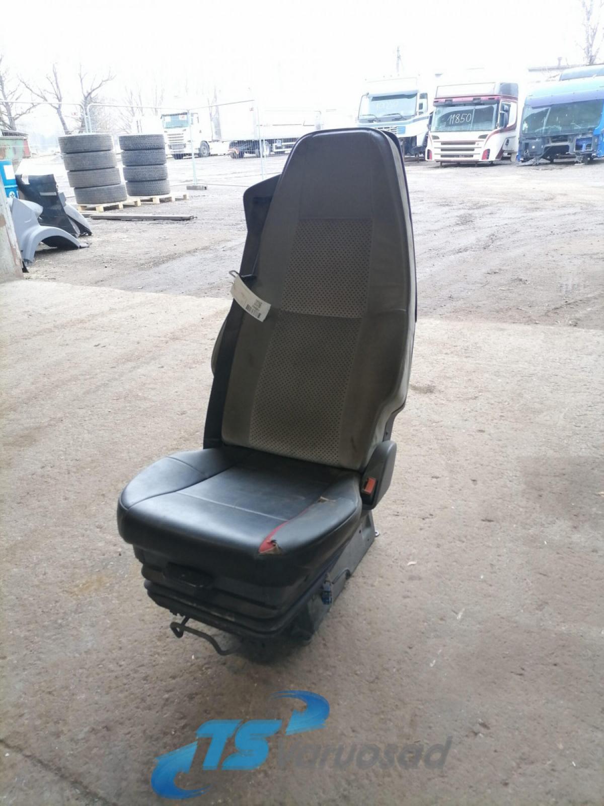 Volvo kaasreisija iste