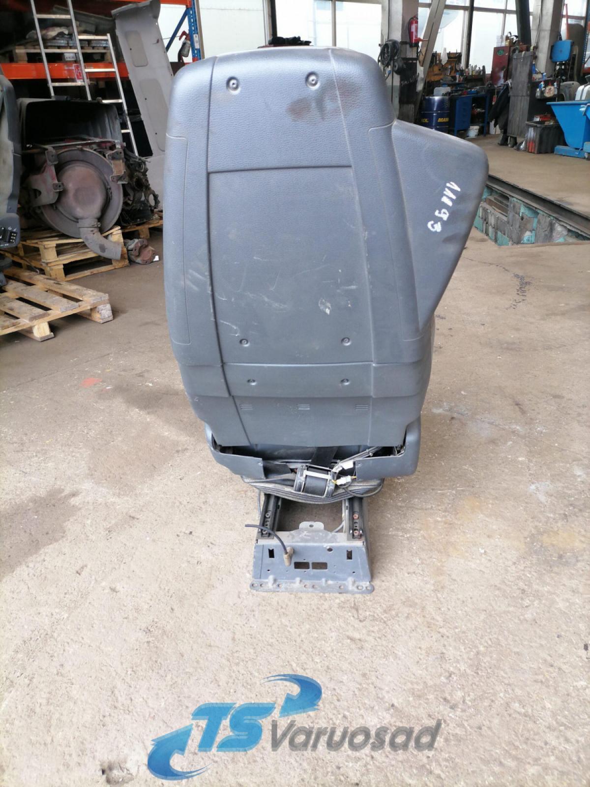 Volvo kaasreisija iste