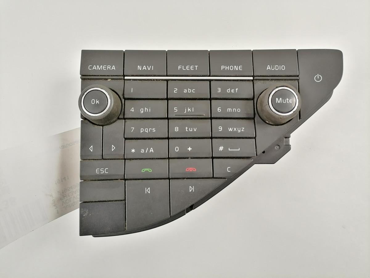 Juhtpult, raadio, telefon