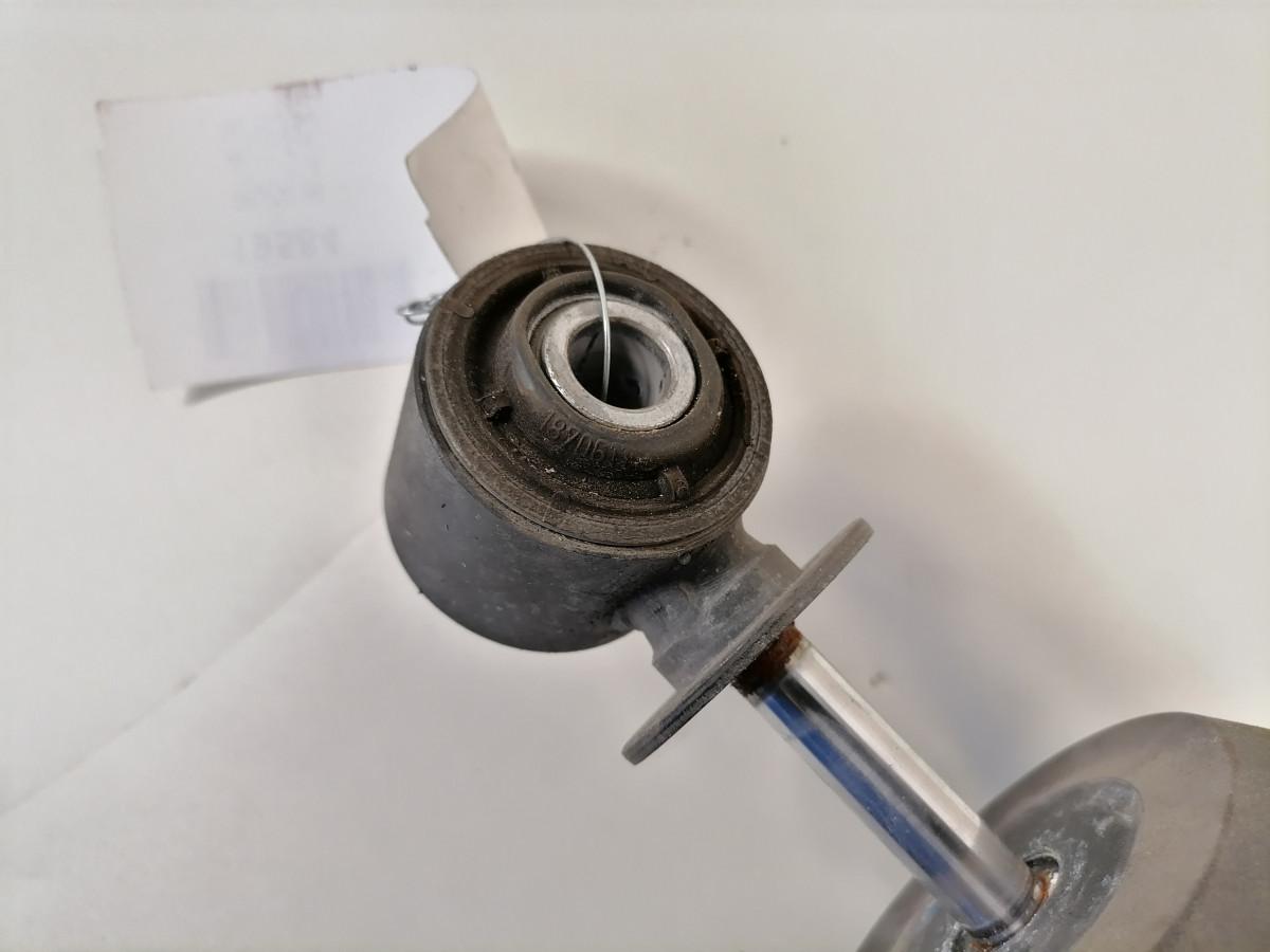 Kabiini õhkpadi amortisaatoriga