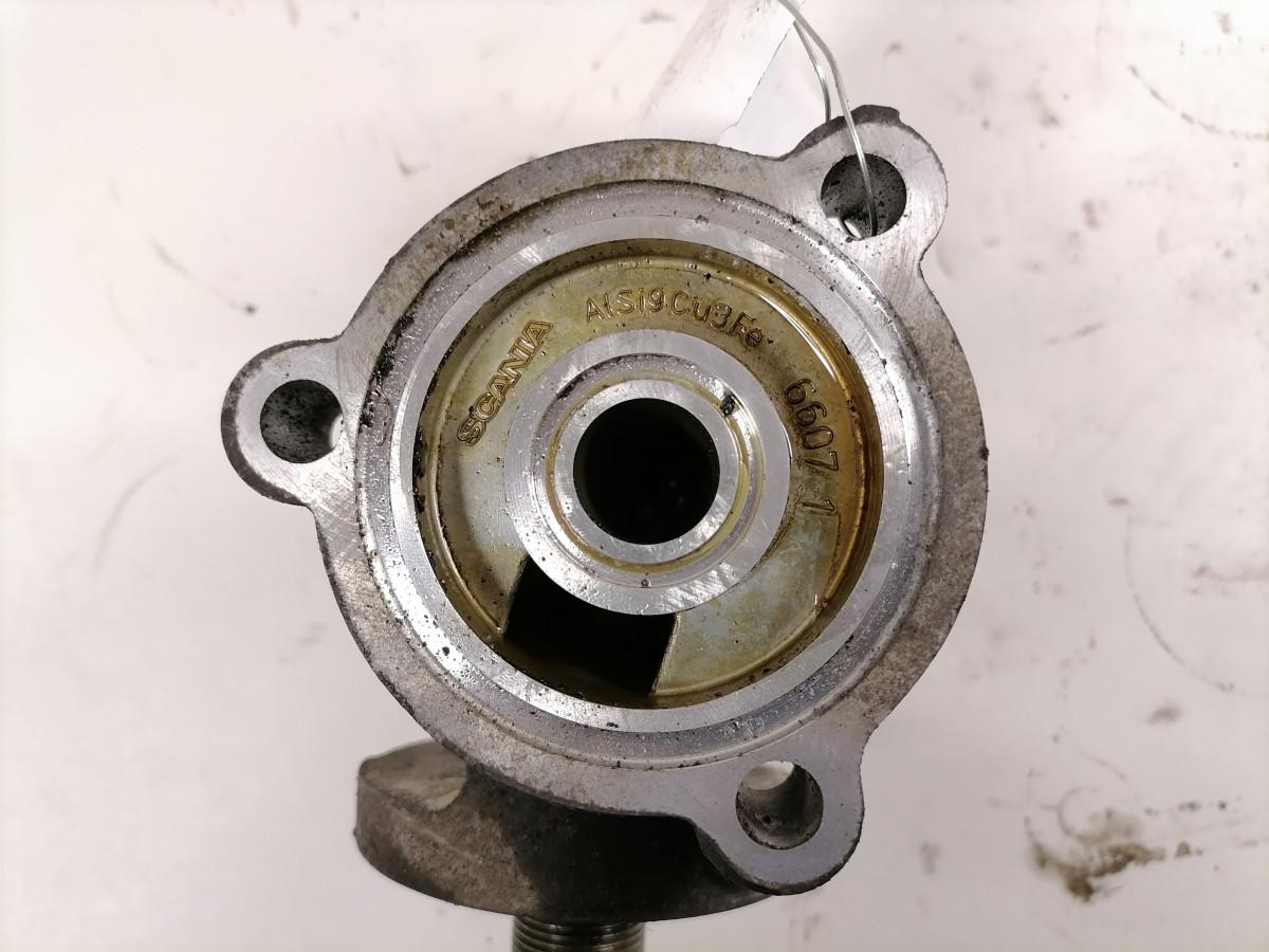 Käigukasti õlifiltri jalg