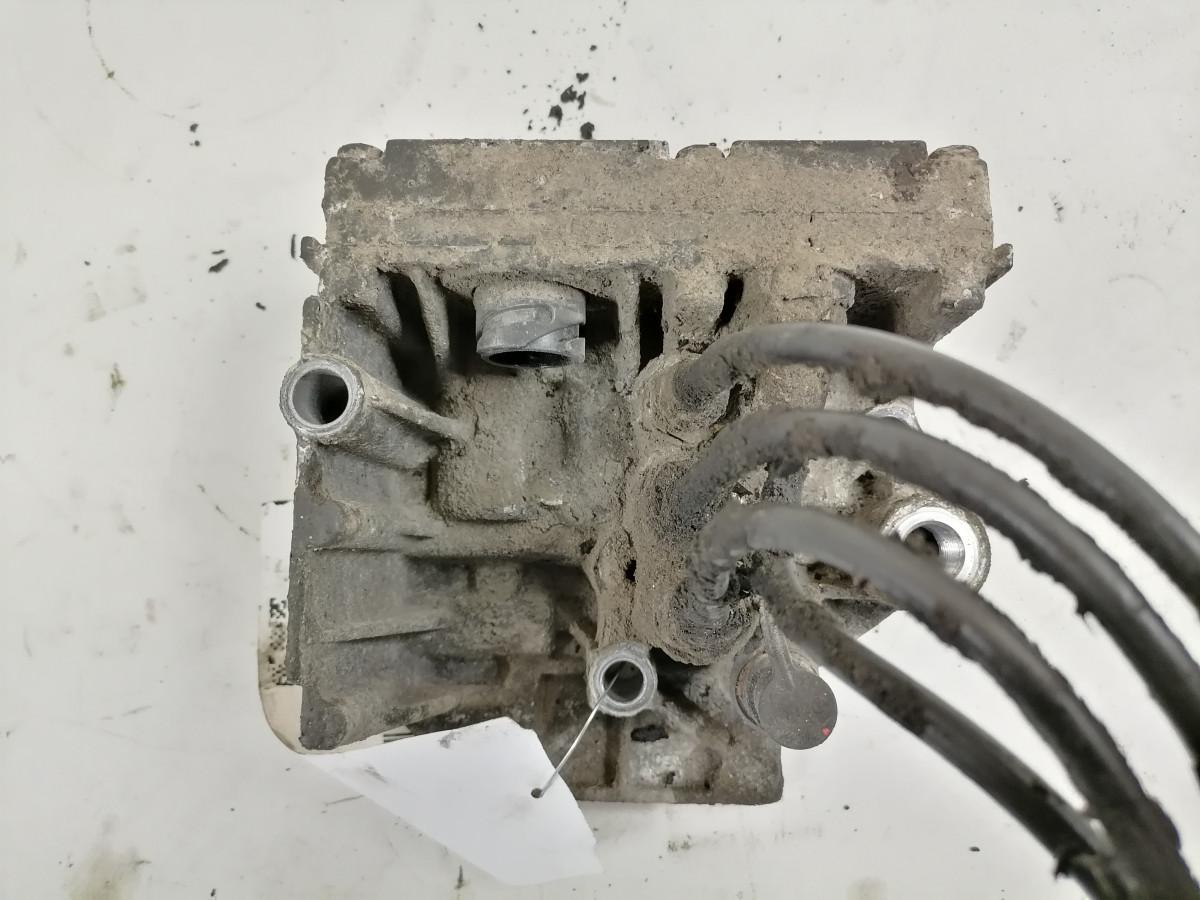 Retarderi pneumoklapp