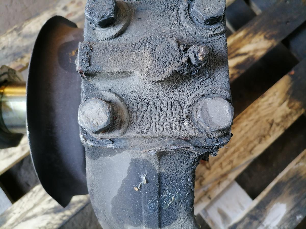 Scania käändtelg, esisild parem