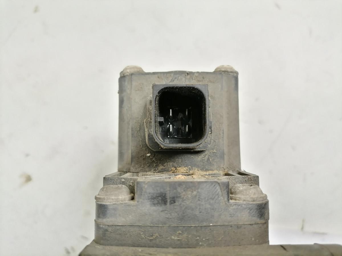 Scania Õhkvedrustuse klapp, ECAS