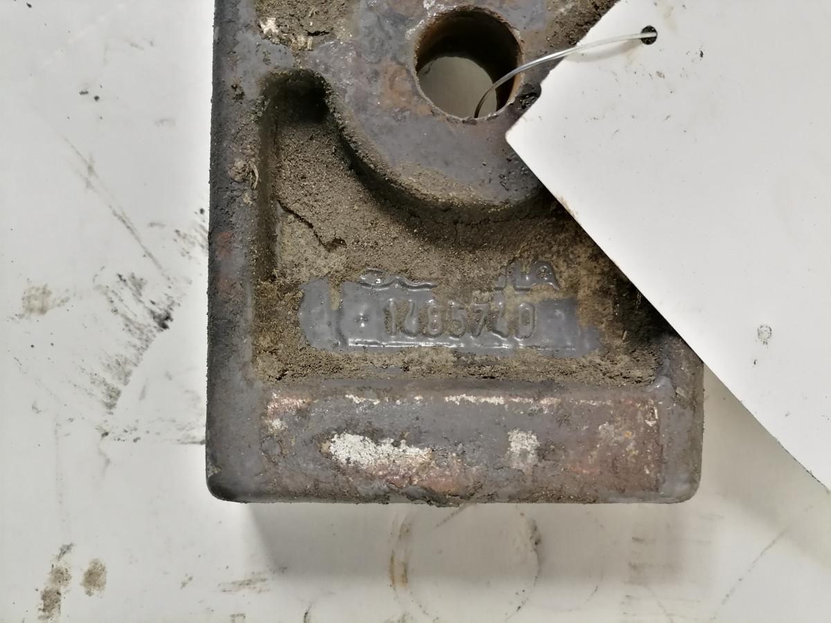 Vedrustuse klots, esisild