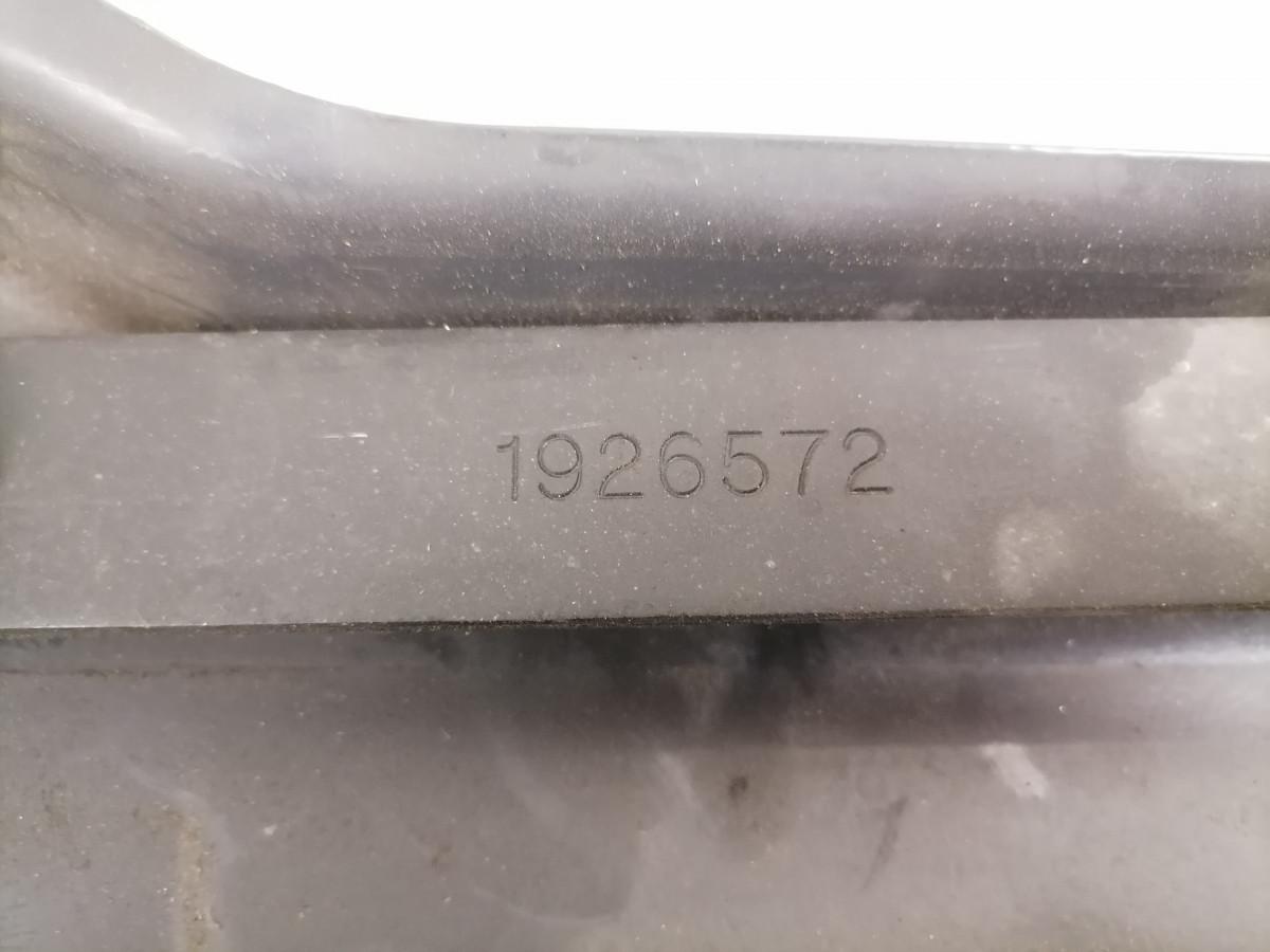 Õhufiltri korpuse kandurplekk