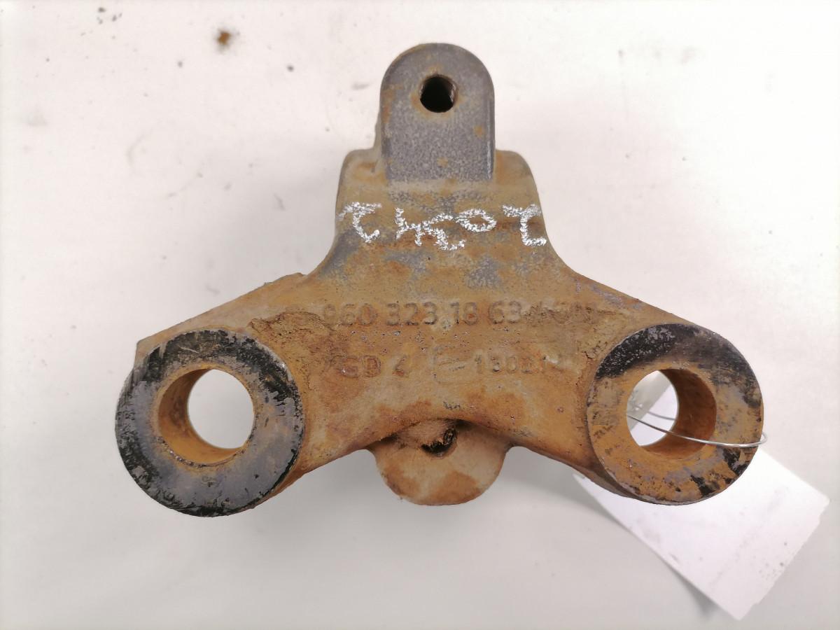 Stabilisaatorvarda kinnitus, esisild