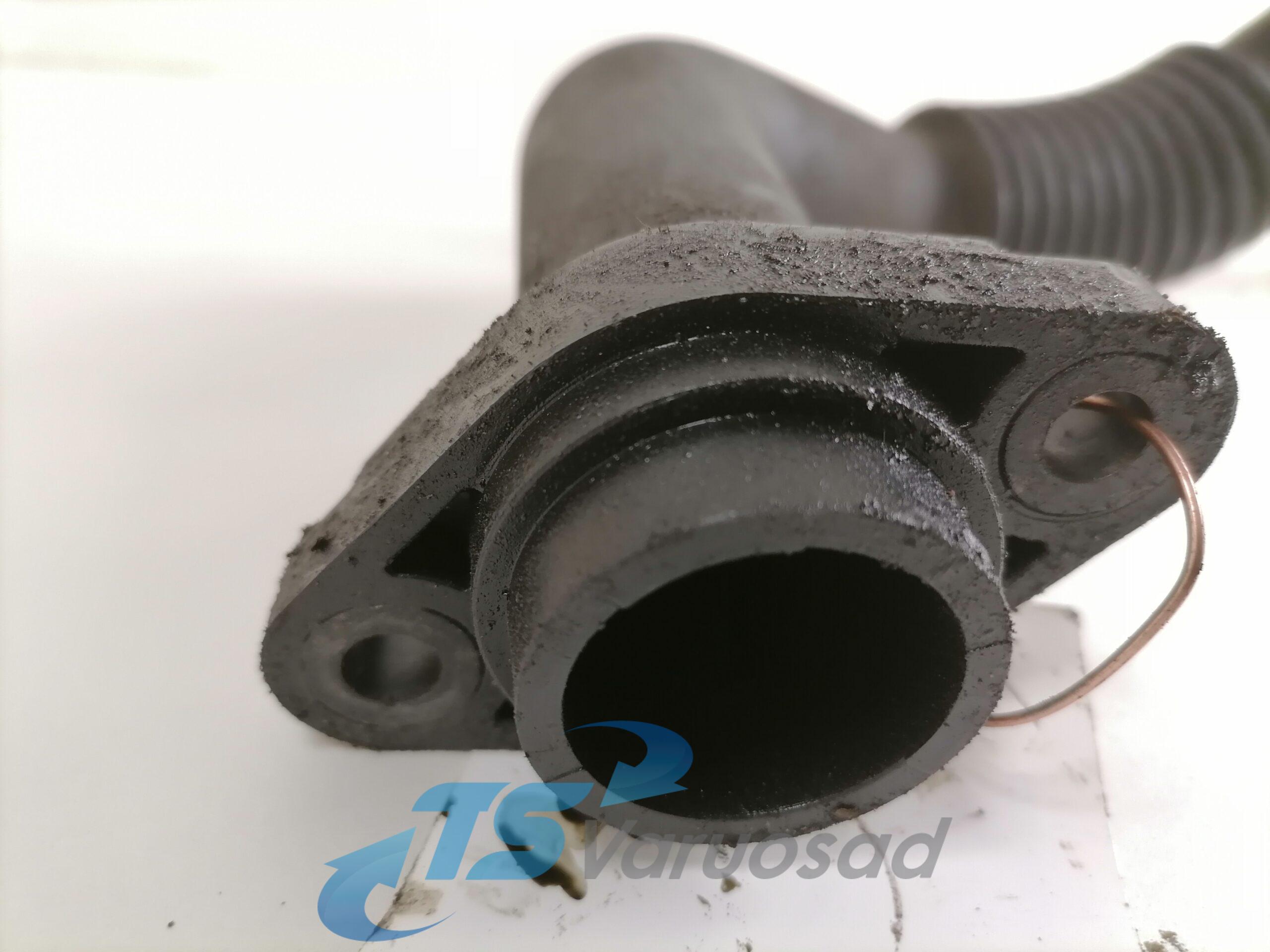 Mootoriõli lisamise toru