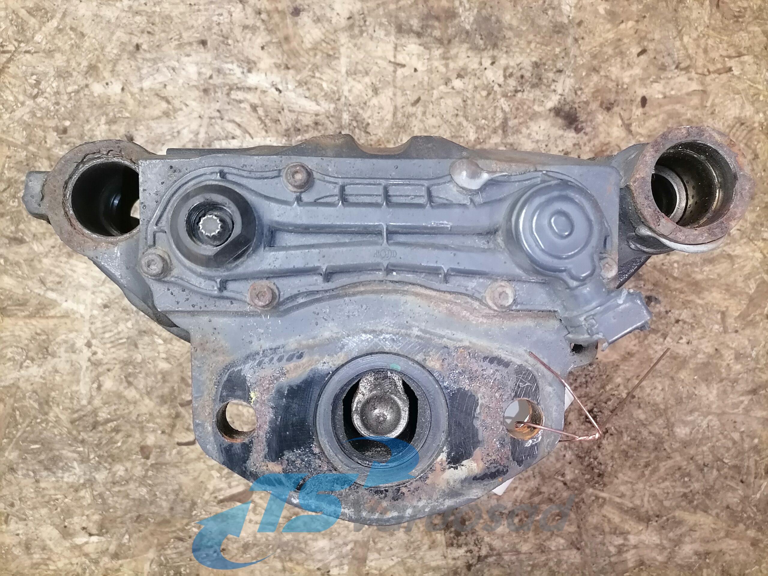 Pidurisadul esisild, vasak