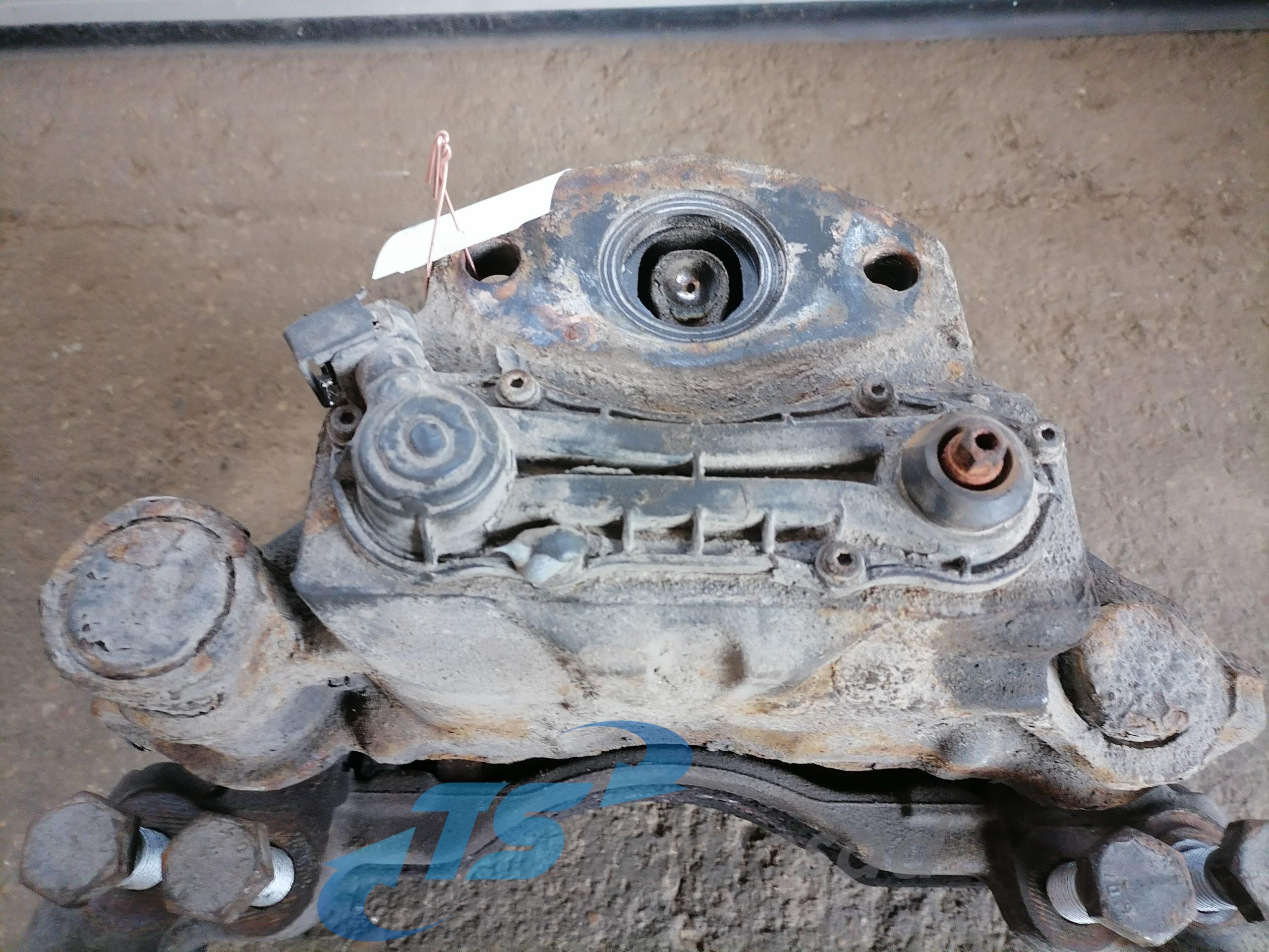 Pidurisadul esisild, vasak