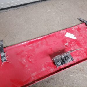 Volvo kabiini tuulesuunaja, katus