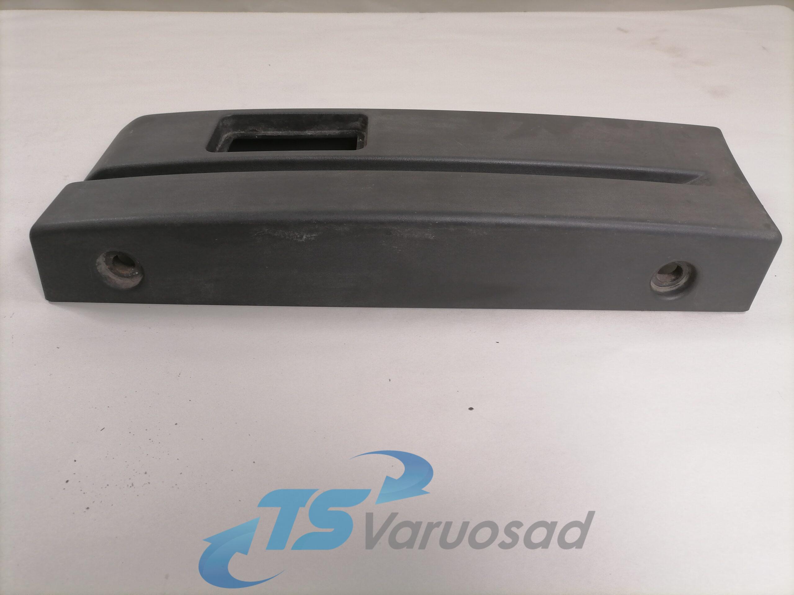 Astmelaua plastik kate, keskmine vasak