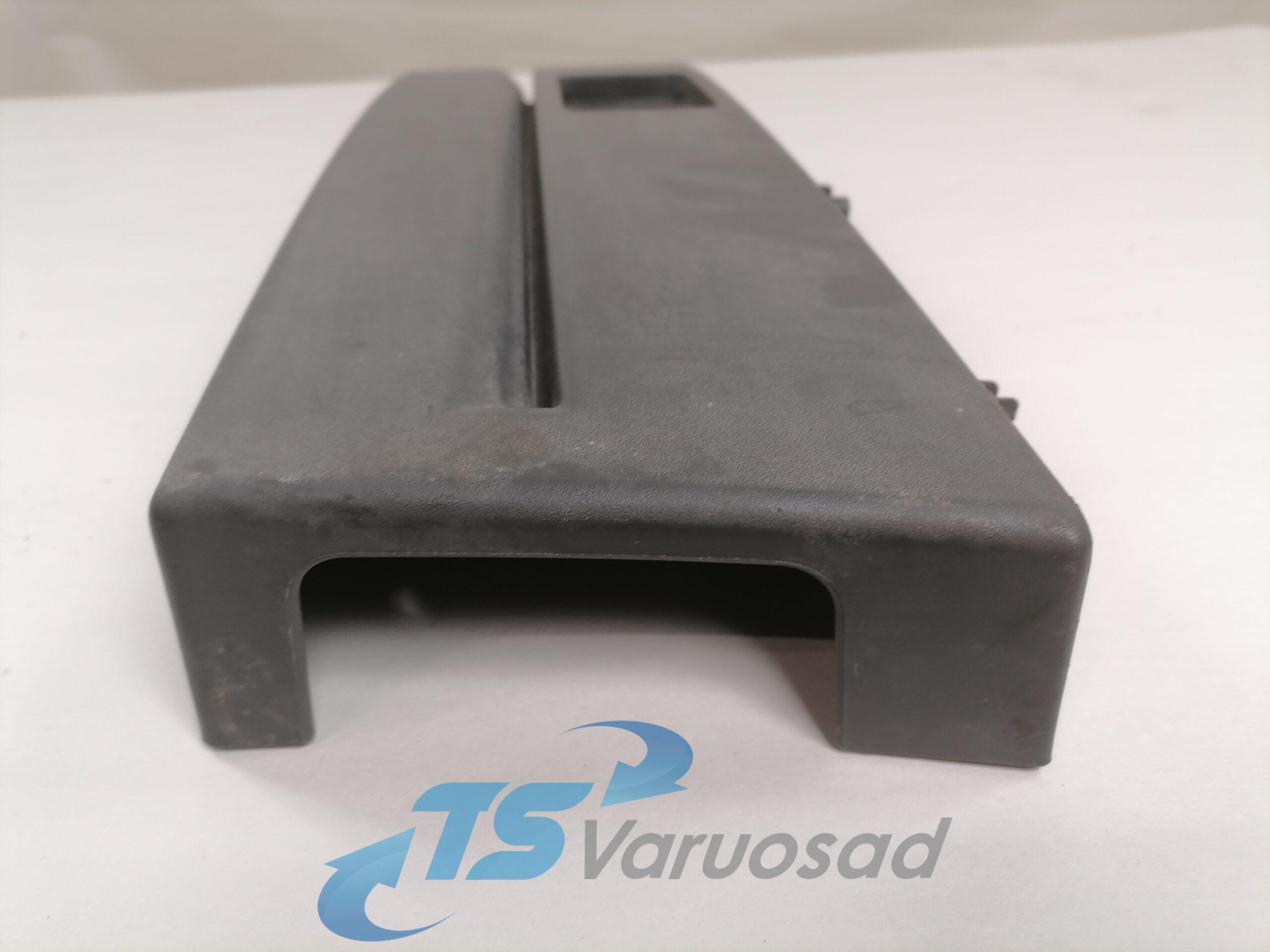 Astmelaua plastik kate, keskmine vasak