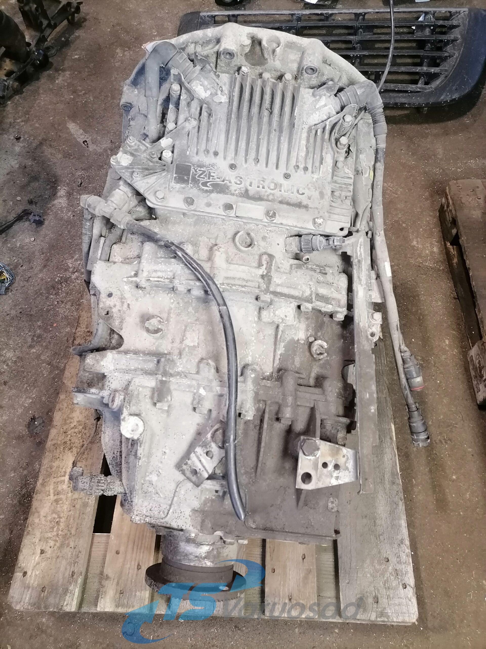 Käigukast 12AS2330TD