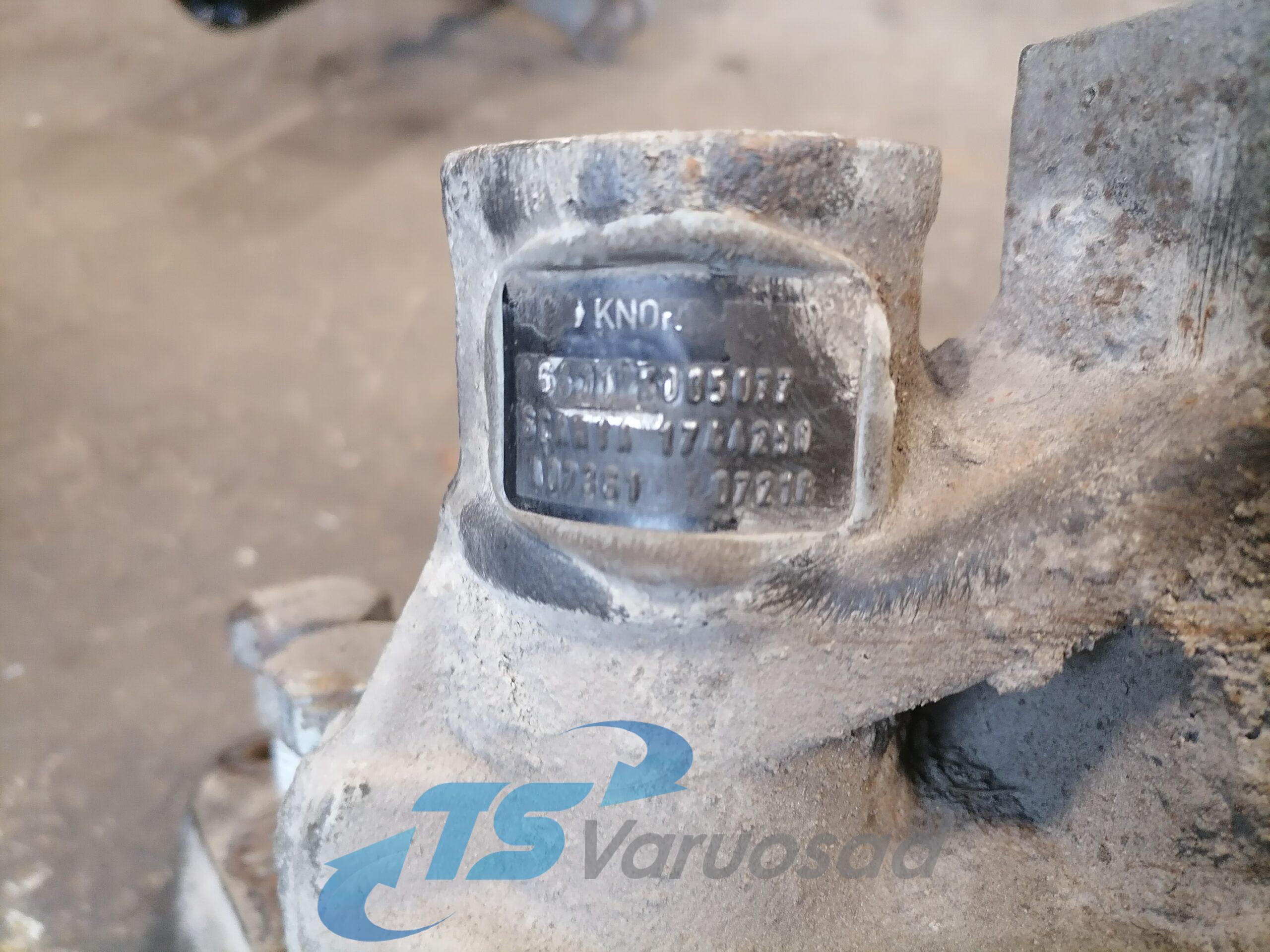 Pidurisadul veosild, parem