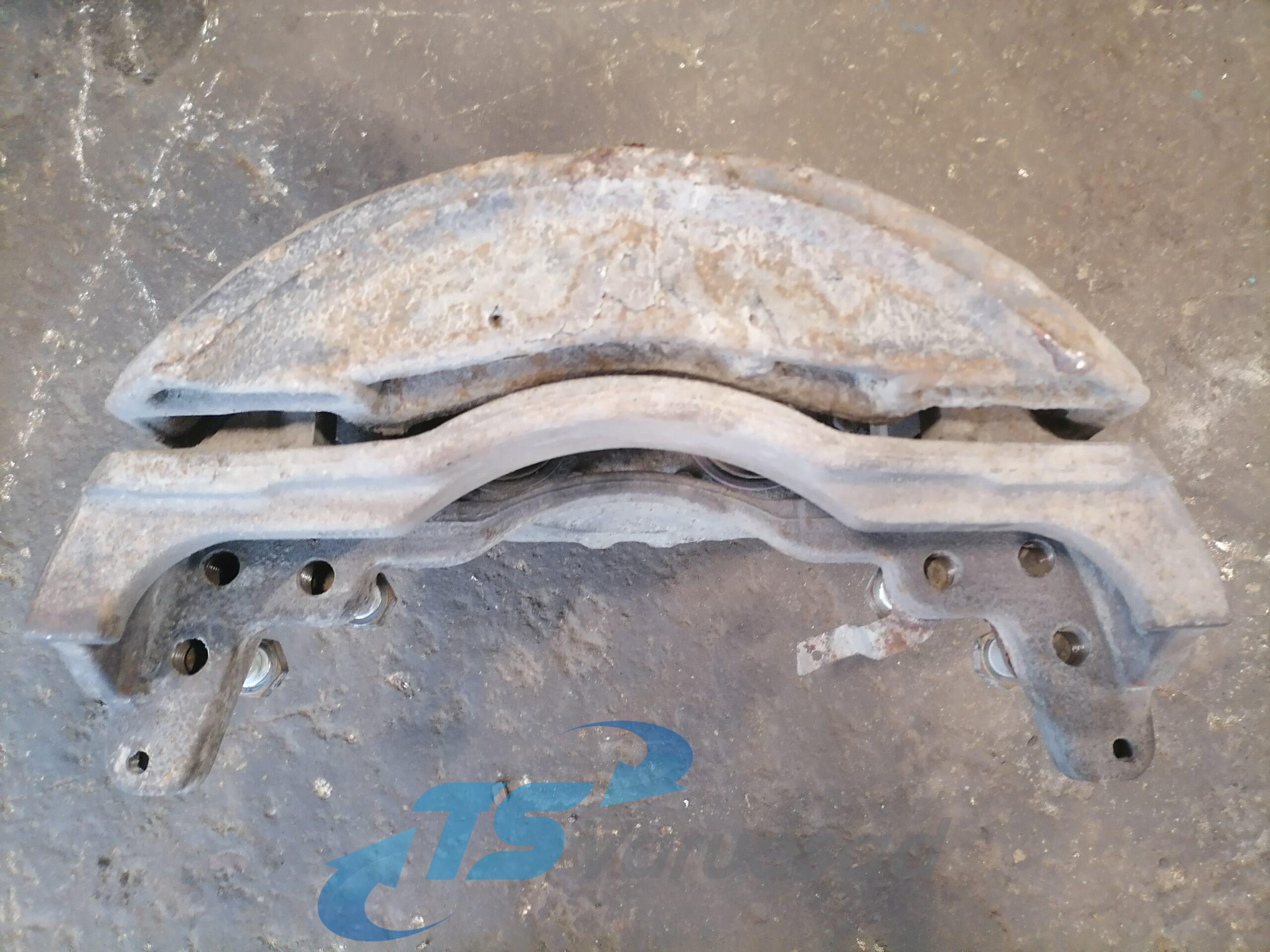 Pidurisadul veosild, parem