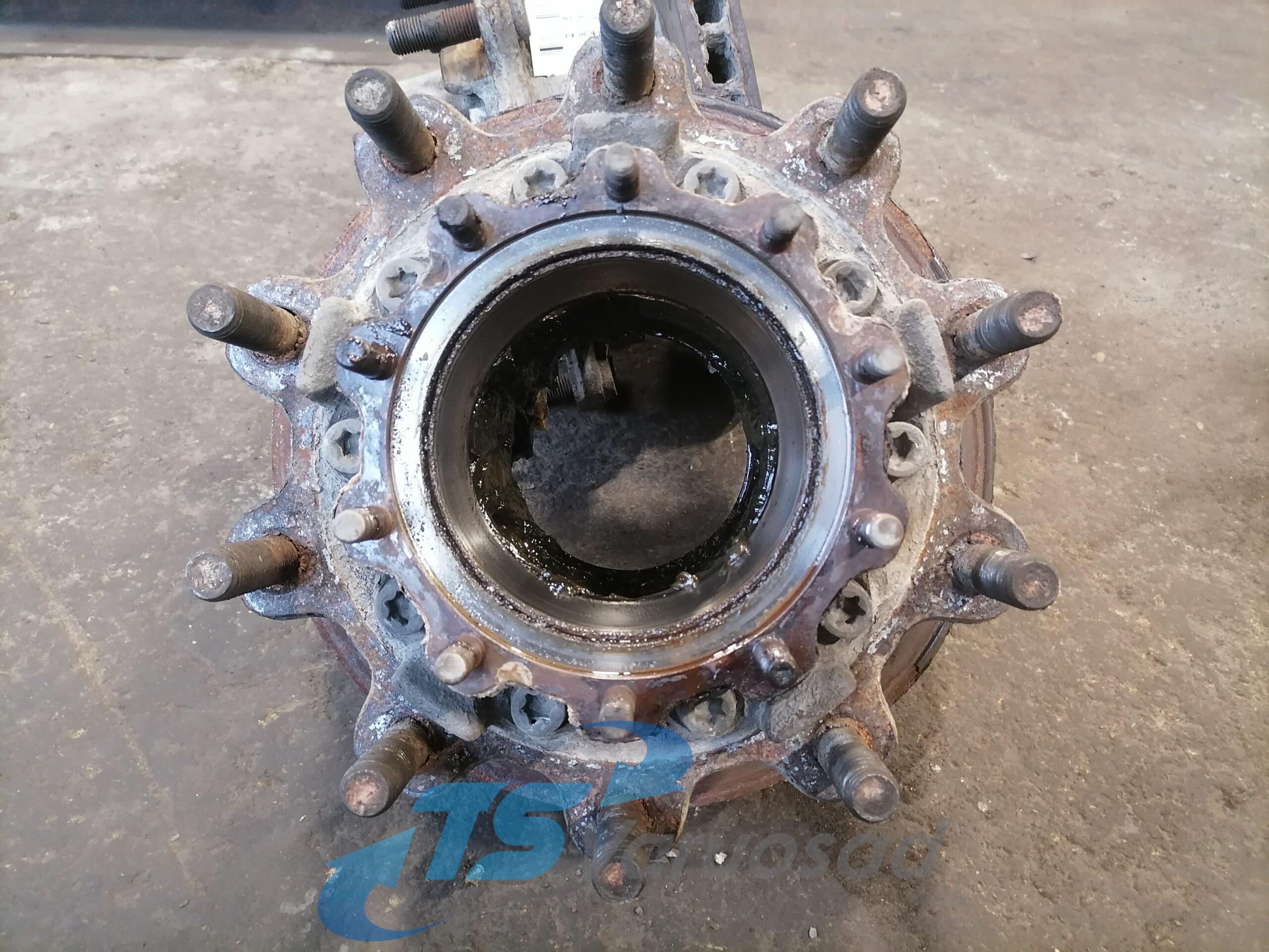 Scania veosilla rattarumm, ketaspidur