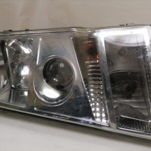 Volvo esituli, vasak