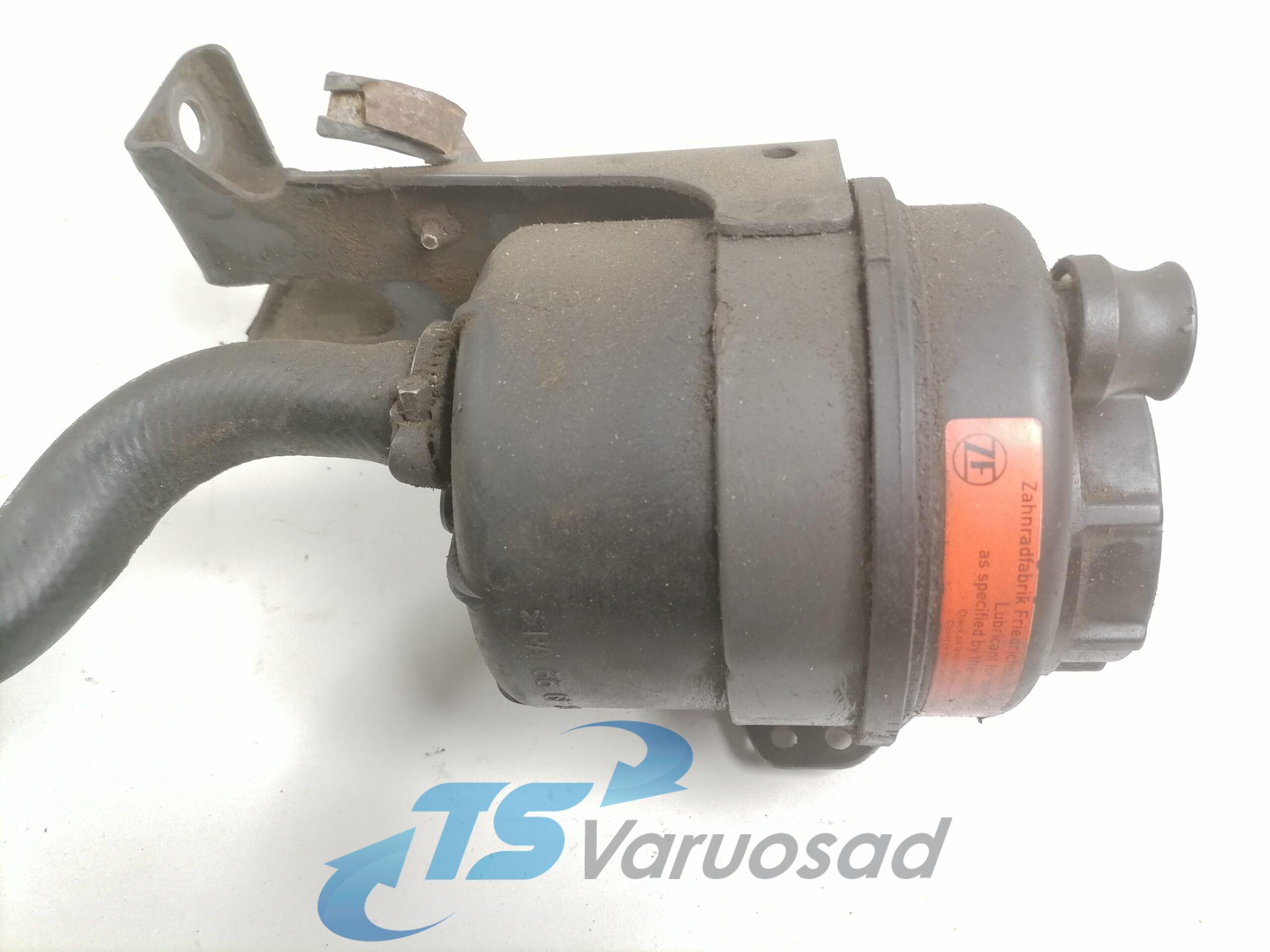 Volvo roolisüsteemi õlimahuti + kandur