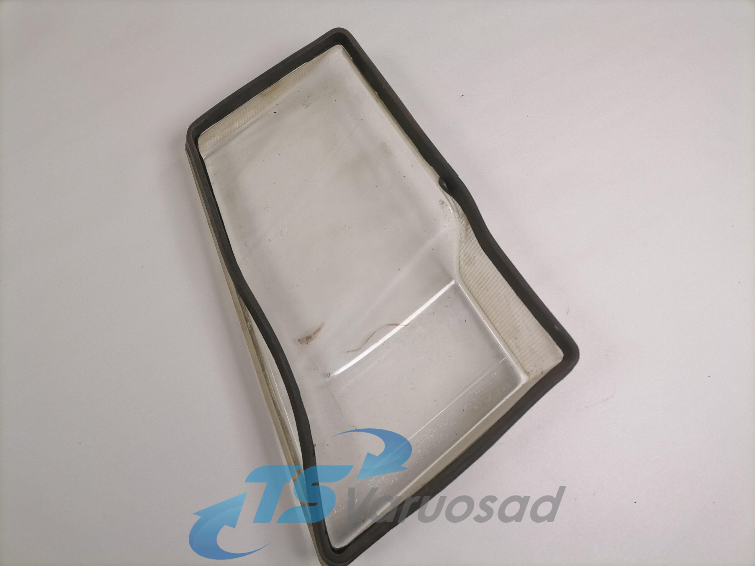 Volvo esitule klaas, parem