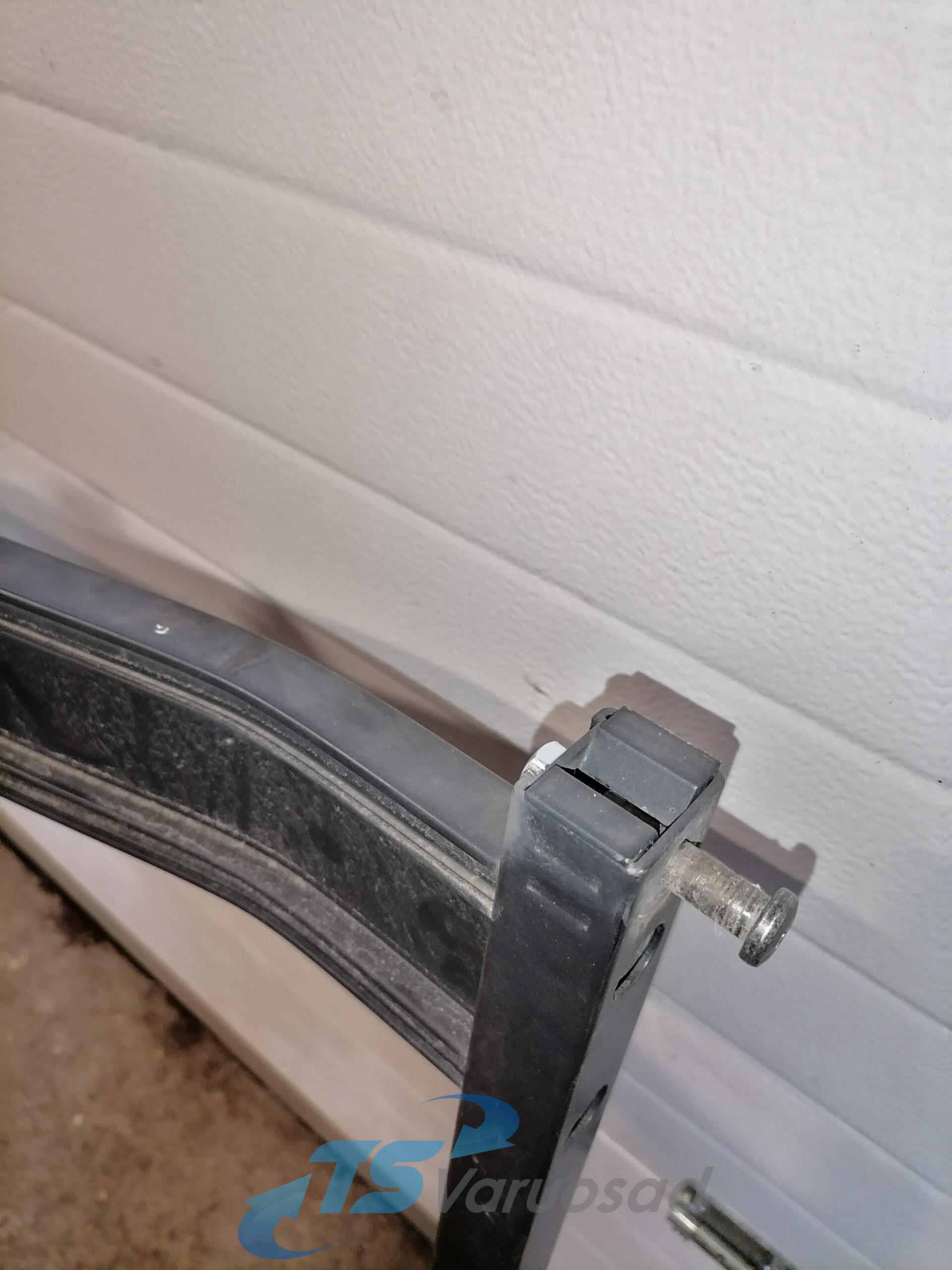 Scania katusespoileri kandur / raam