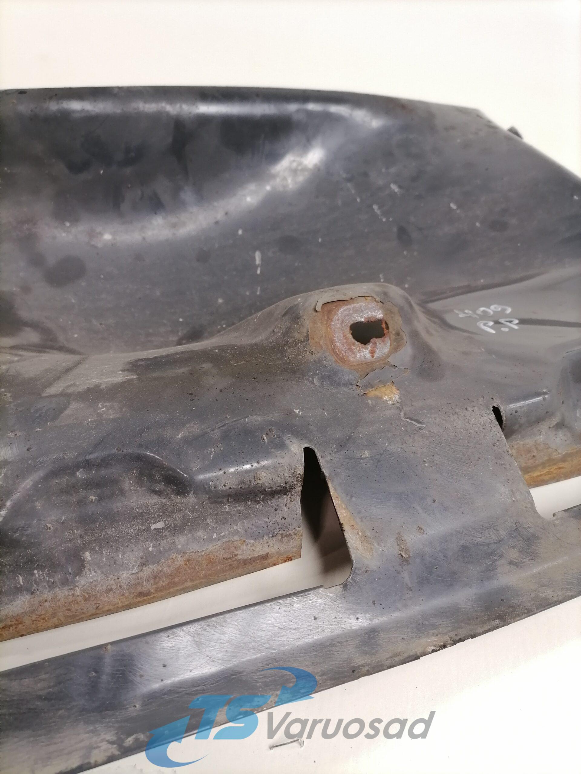 Scania poritiiva pikendus, parem