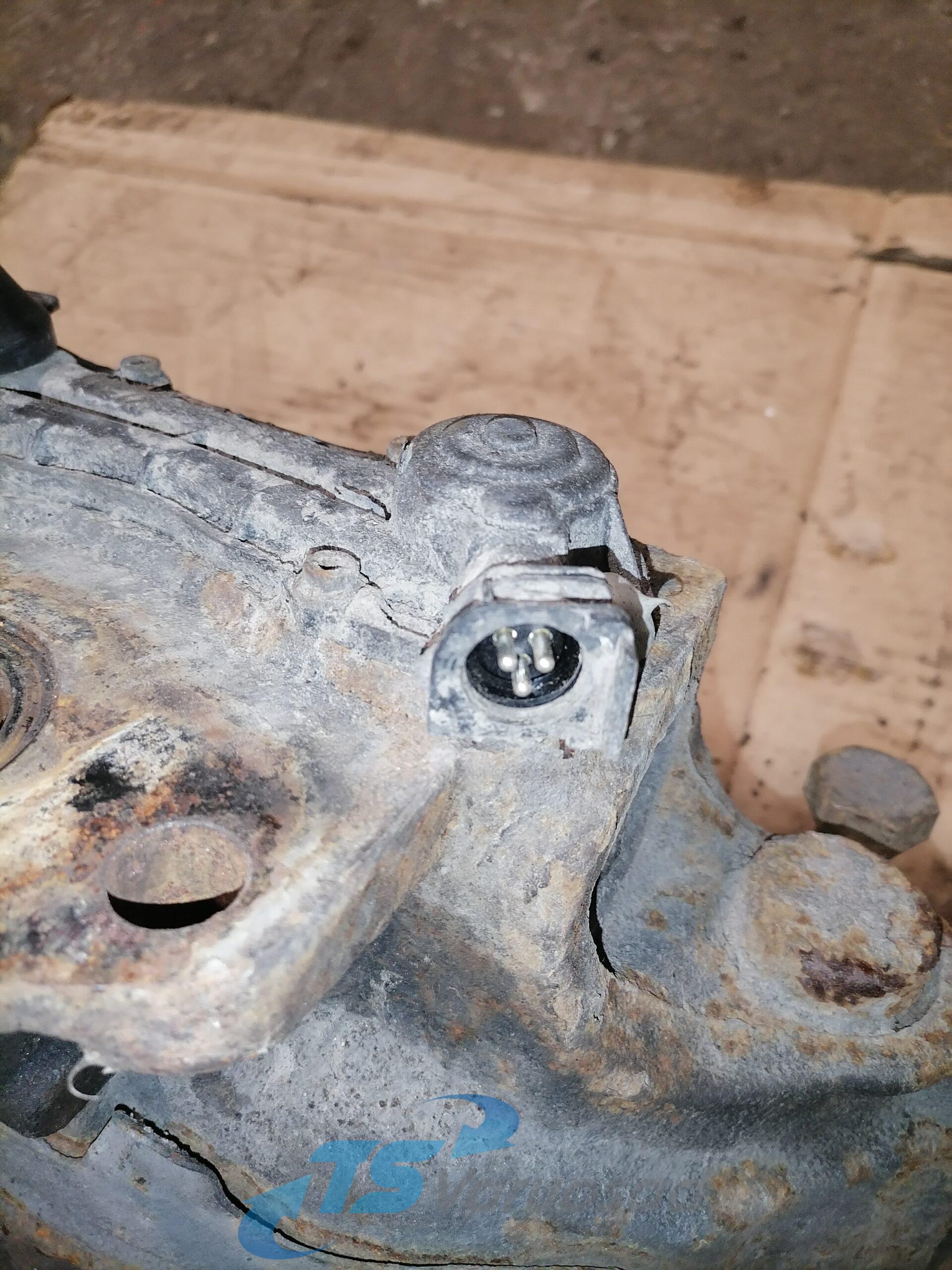 Scania pidurisadul veosild, parem