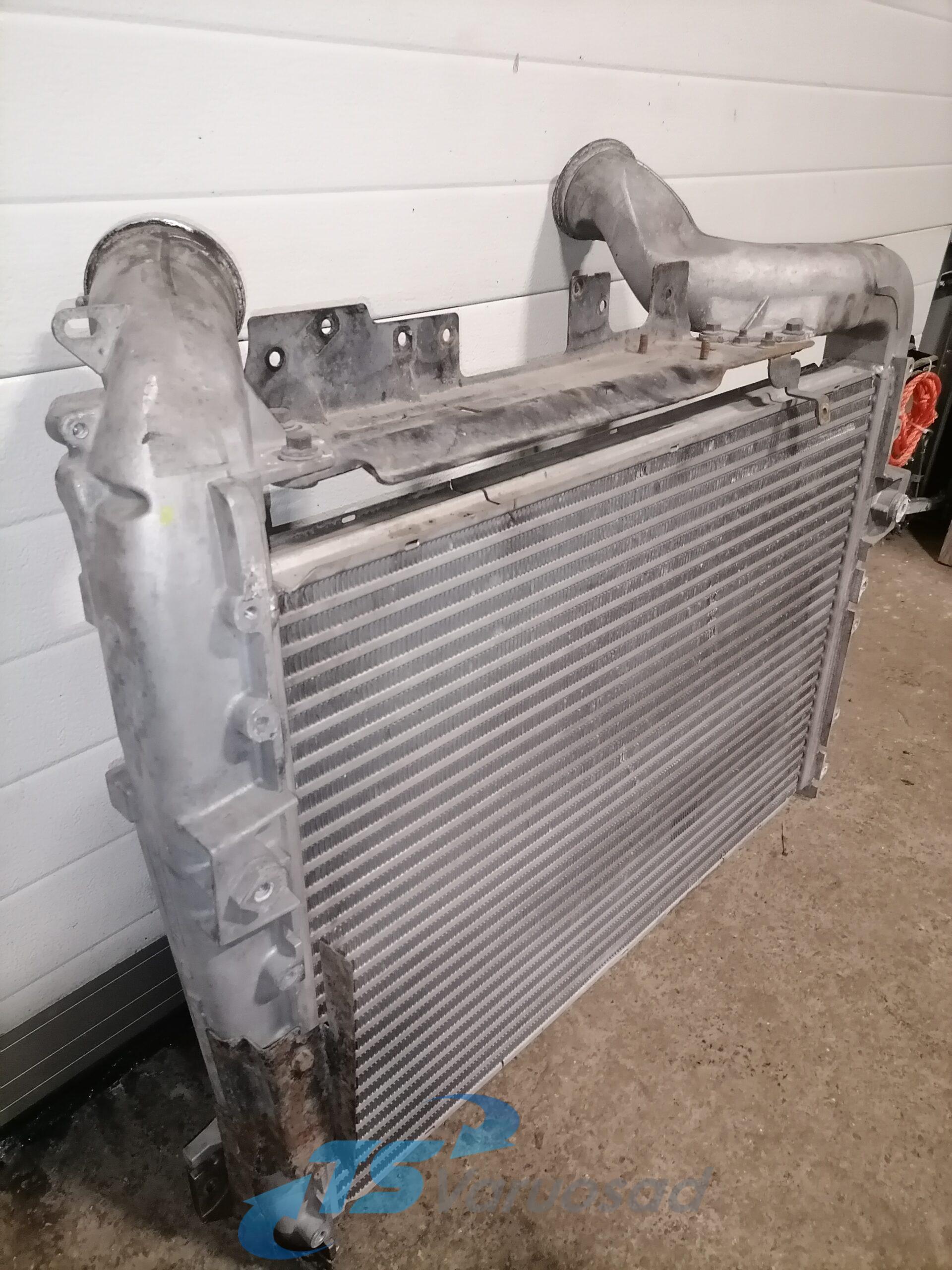 Intercooler radiaator
