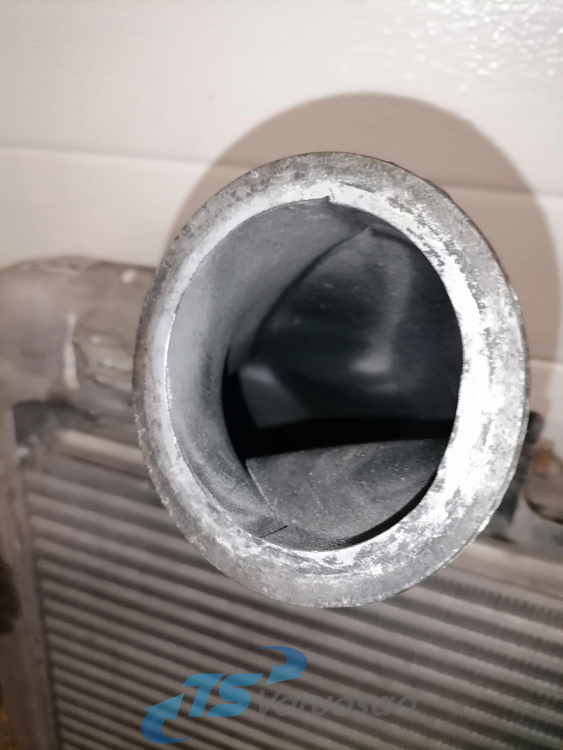 Intercooler radiaator