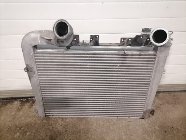 Intercooler radiaator