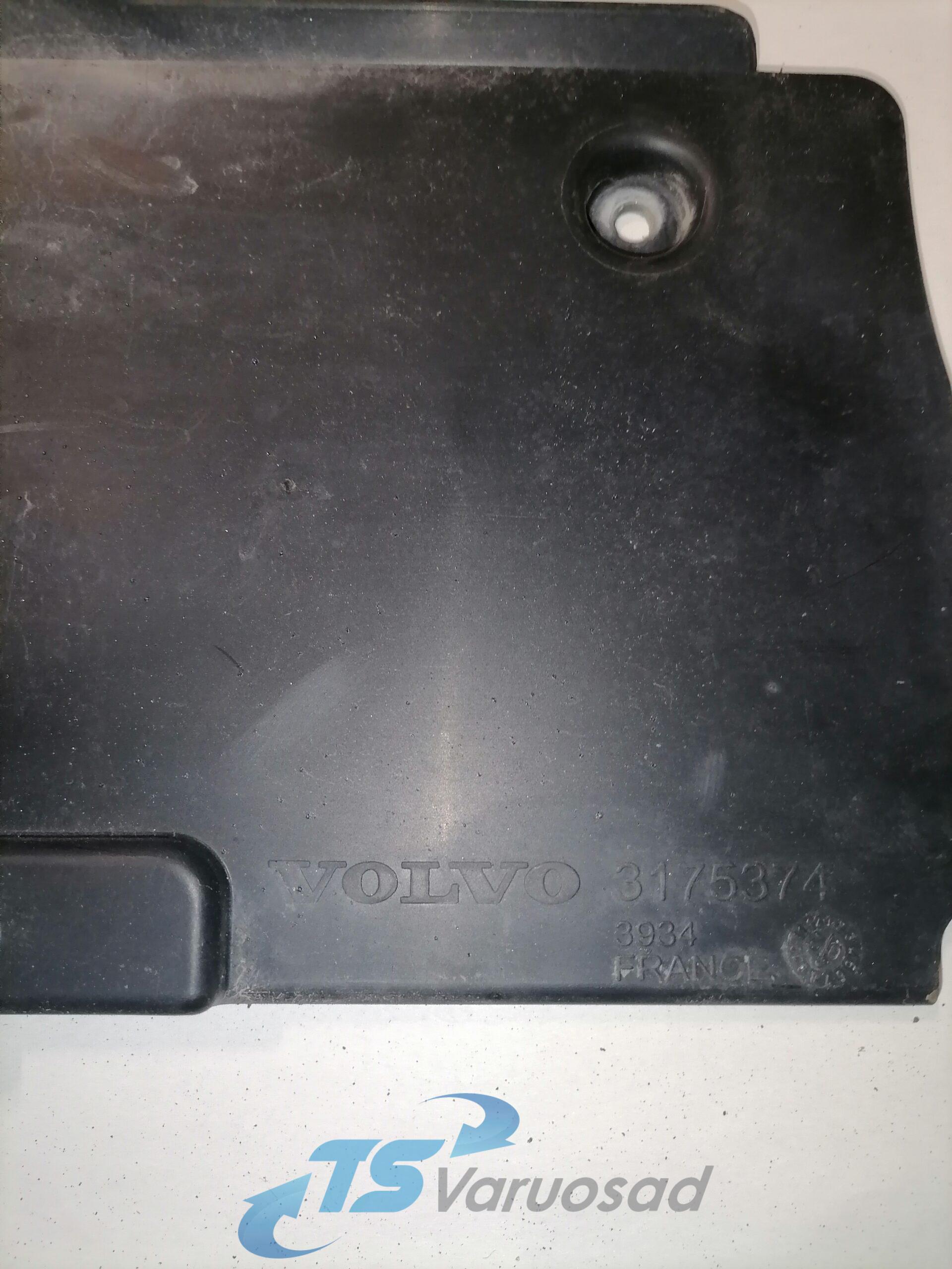 Volvo iluvõre plastik