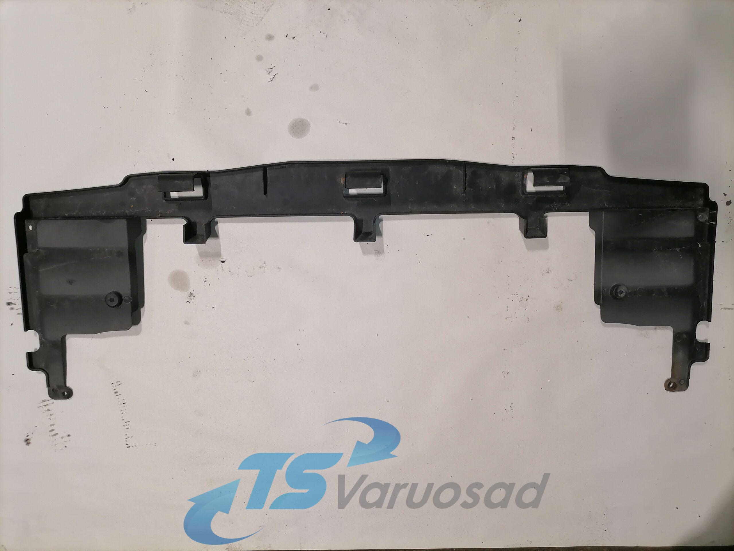 Volvo iluvõre plastik