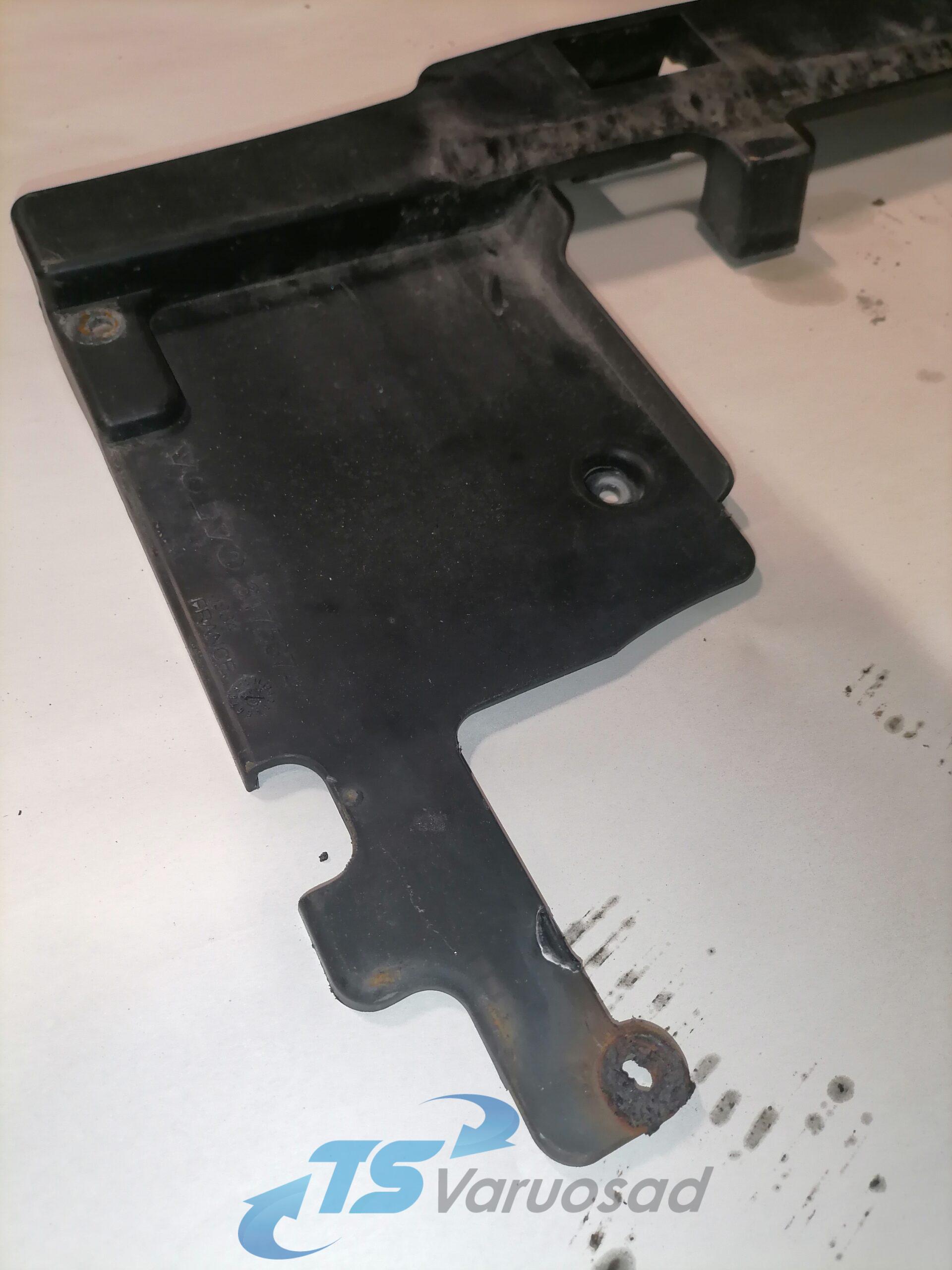 Volvo iluvõre plastik