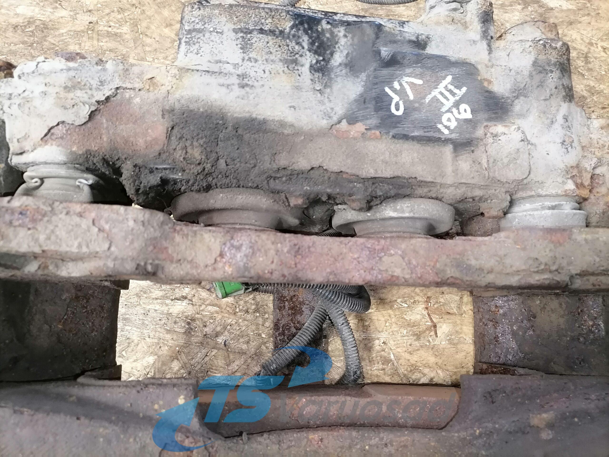 Pidurisadul, abisild vasak