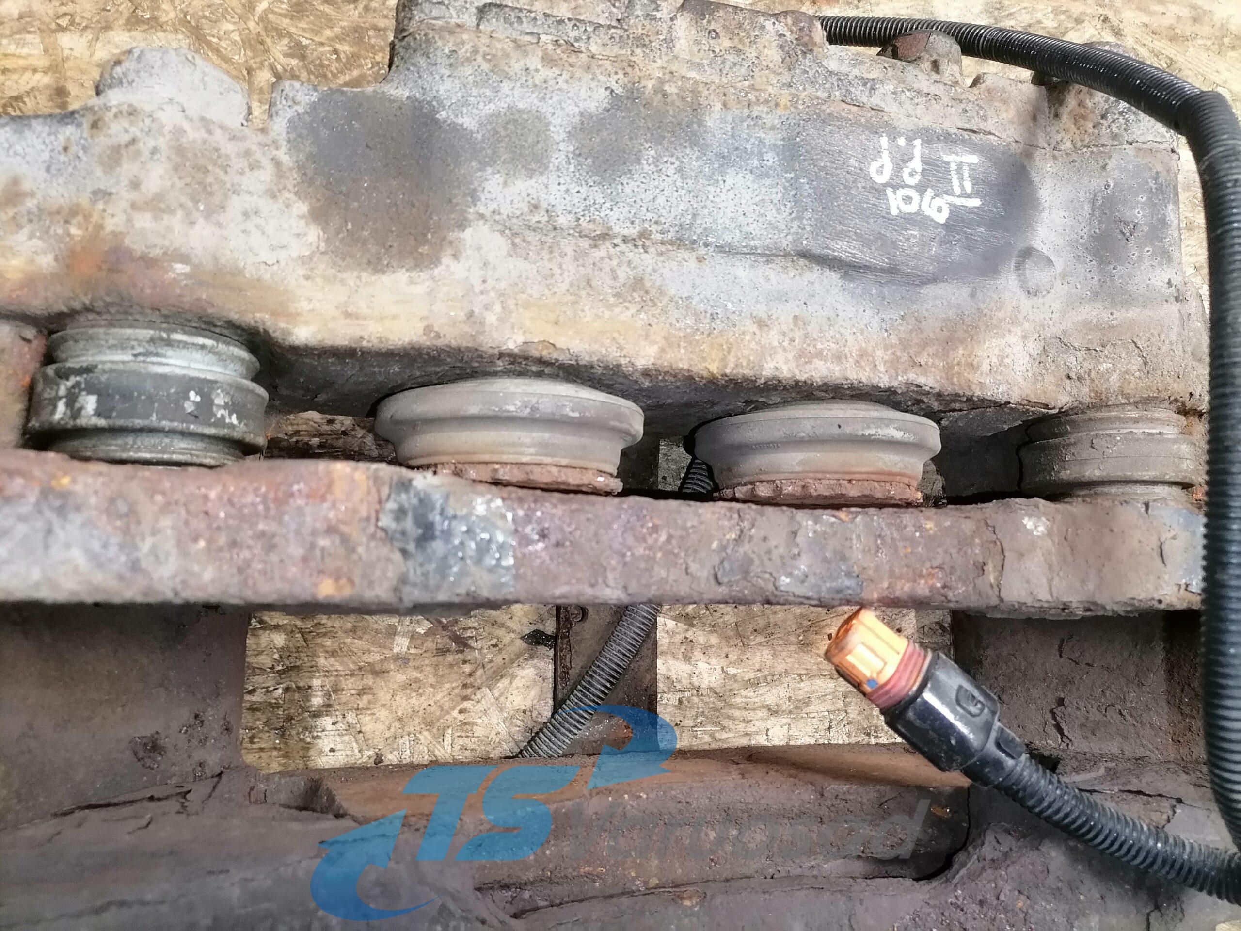 Pidurisadul veosild, parem