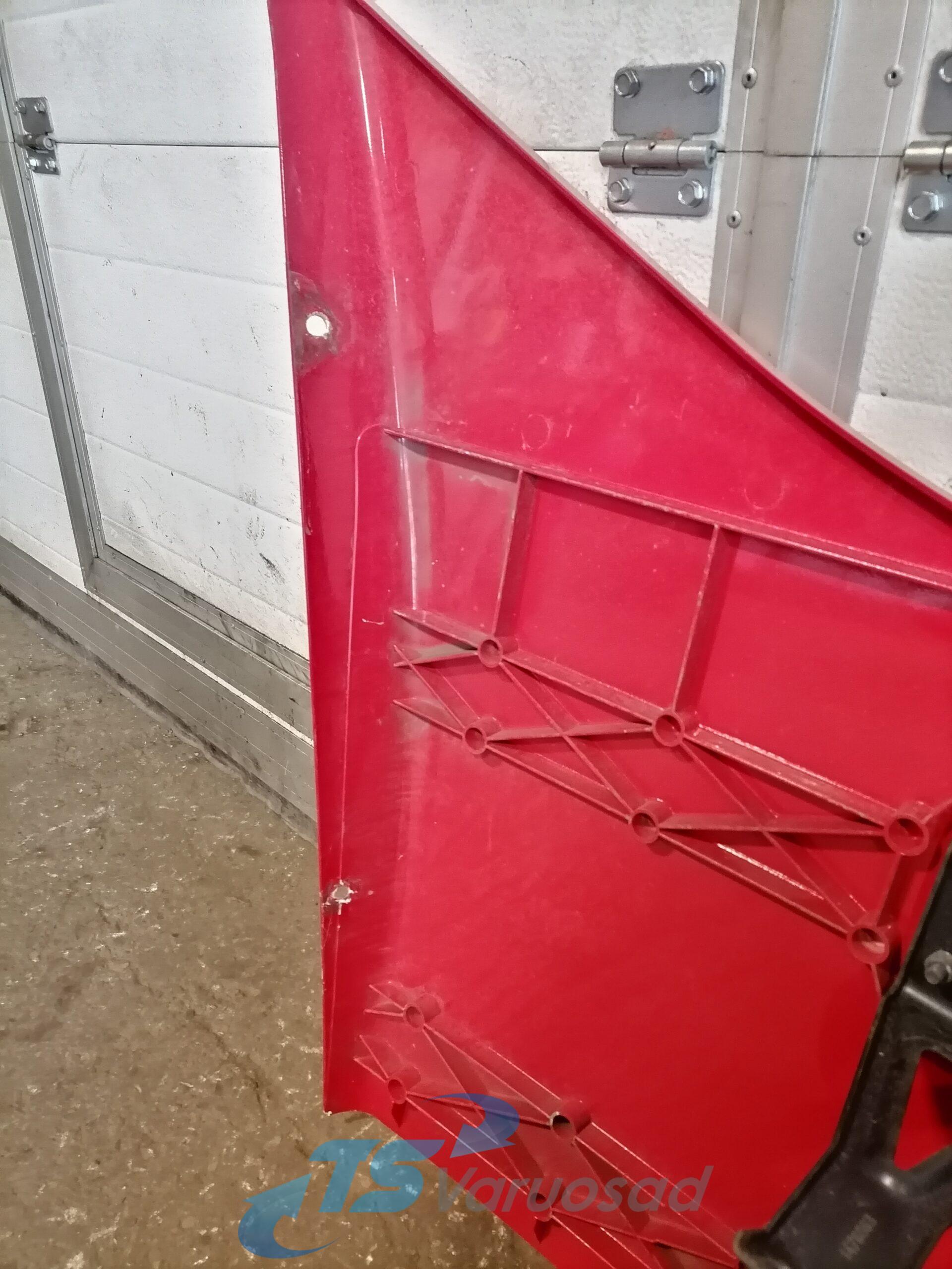 Scania kabiini tuulesuunaja, katus