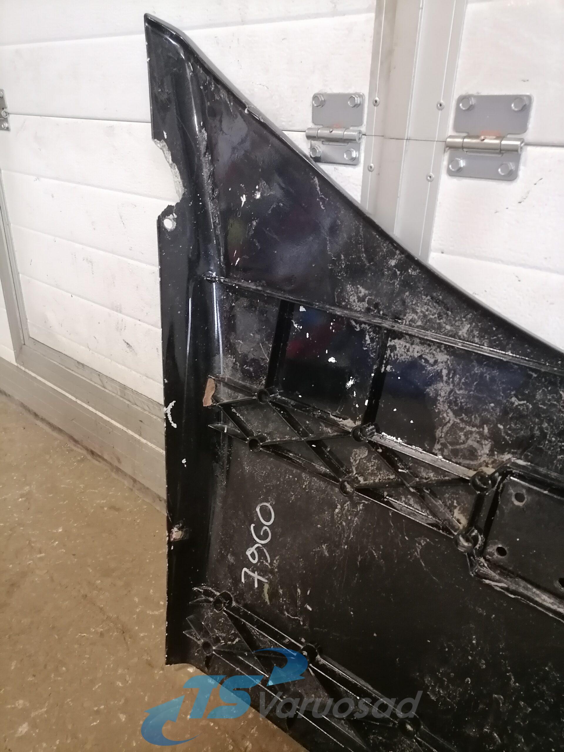 Scania kabiini tuulesuunaja, katus