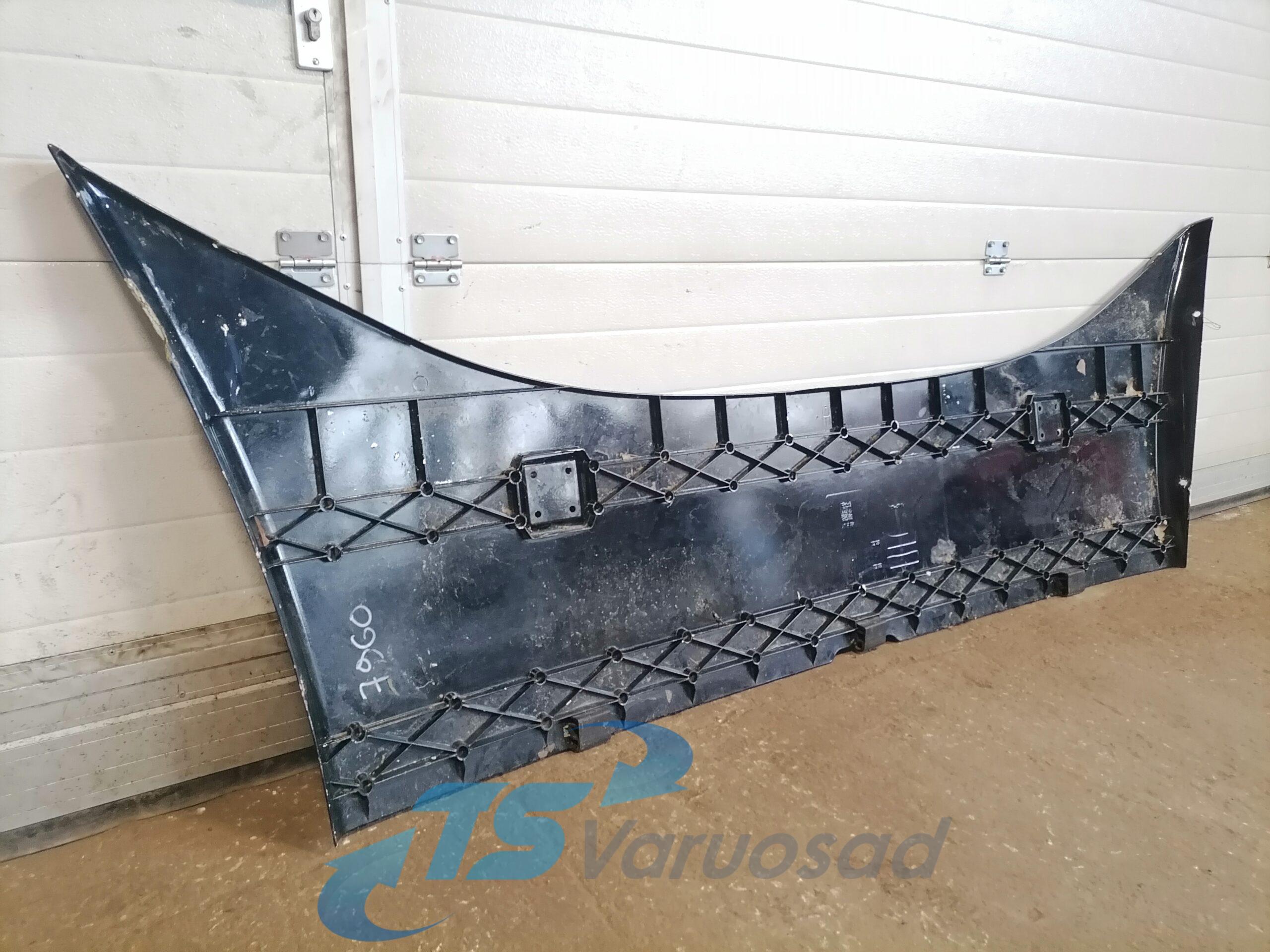 Scania kabiini tuulesuunaja, katus