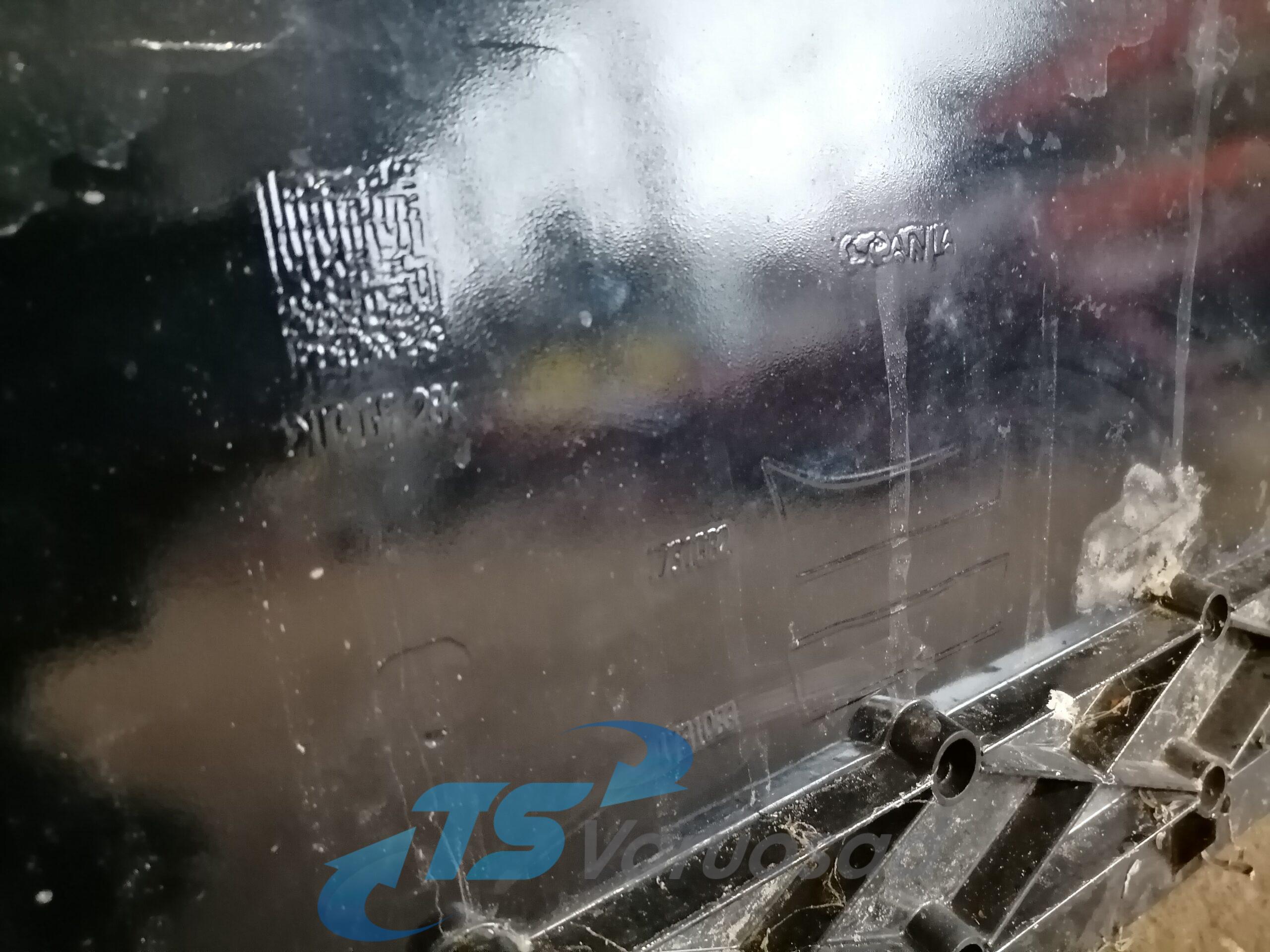 Scania kabiini tuulesuunaja, katus