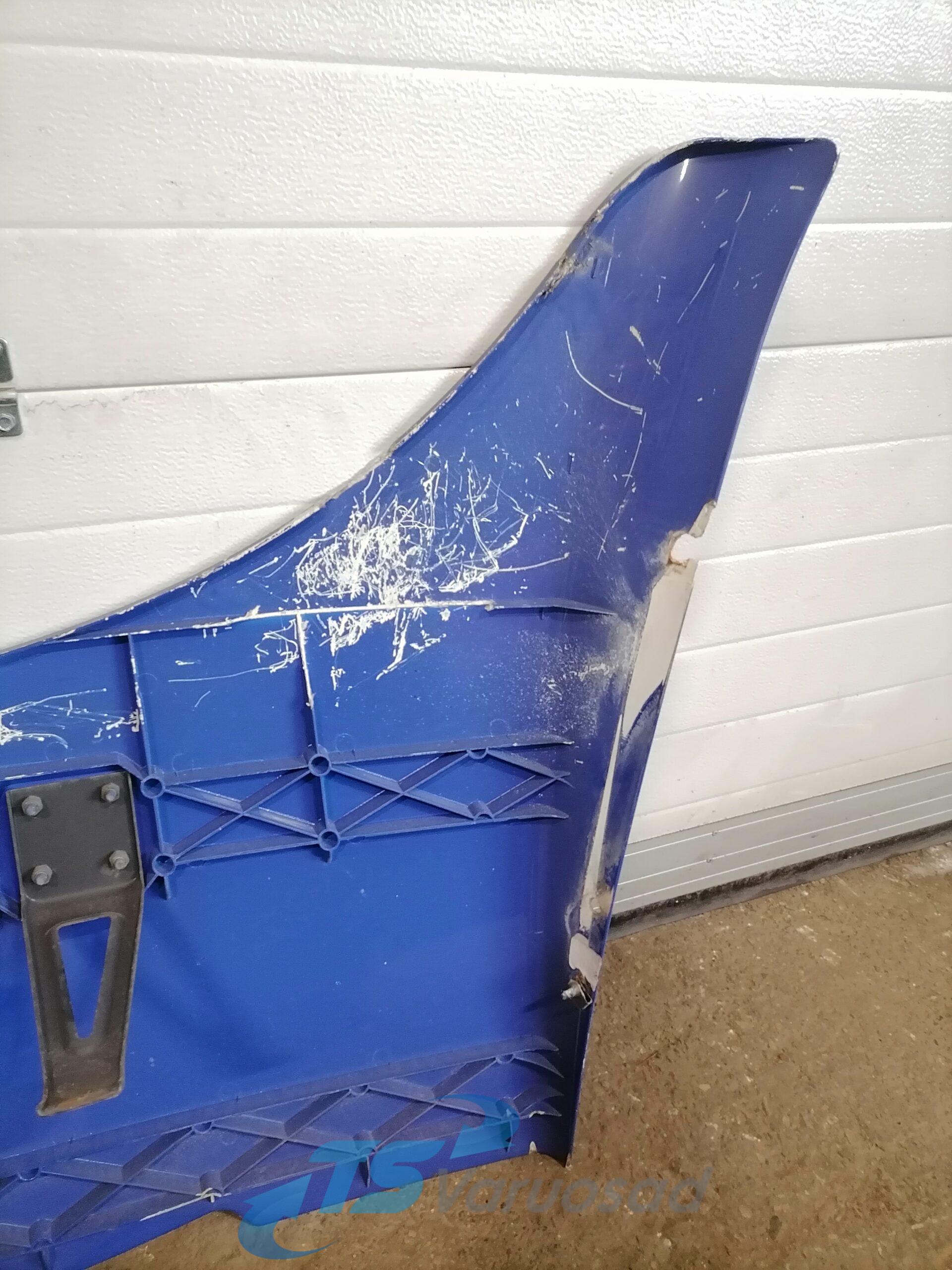 Scania kabiini tuulesuunaja, katus