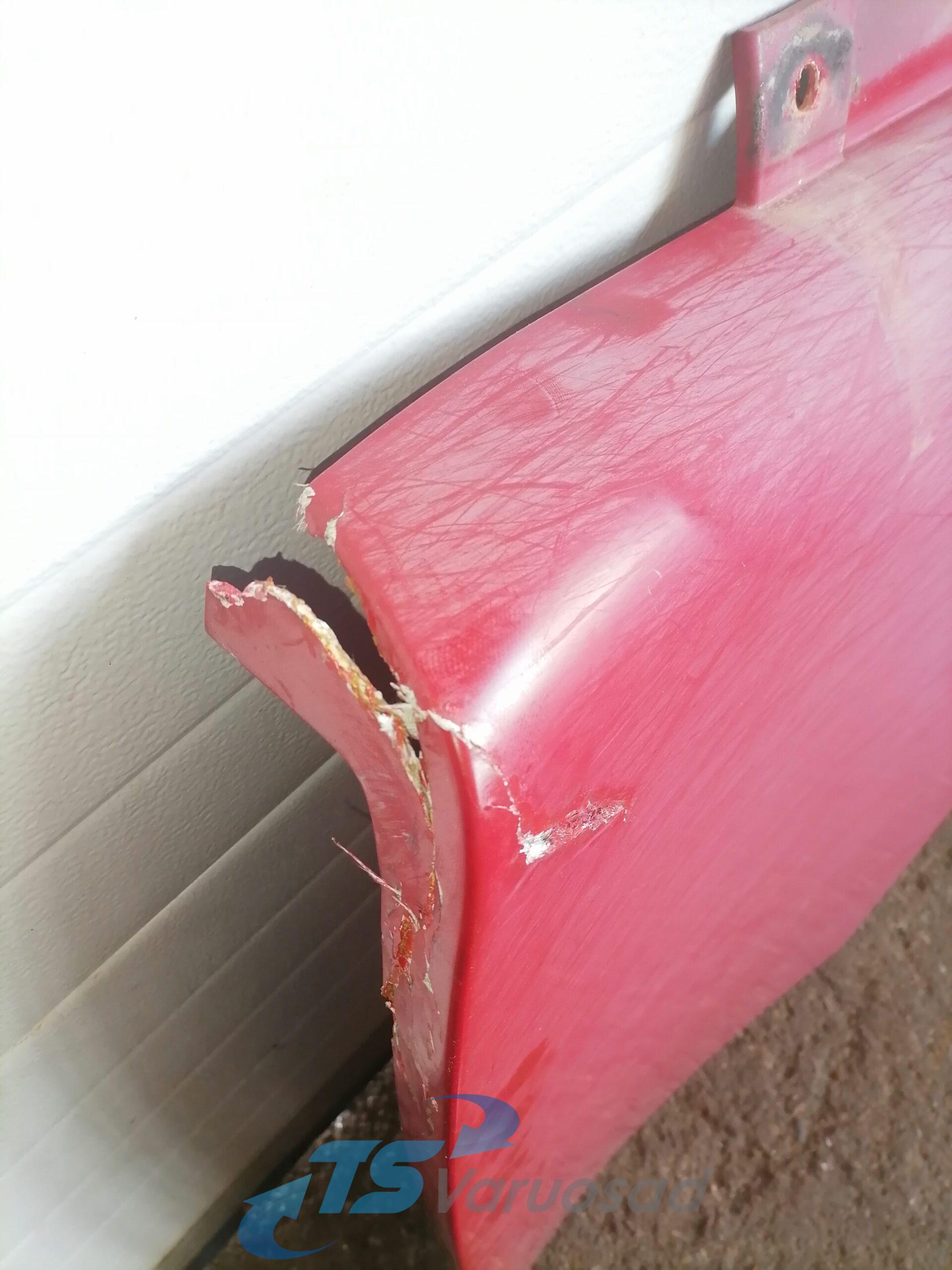 Scania kabiini tuulesuunaja, ülemine parem