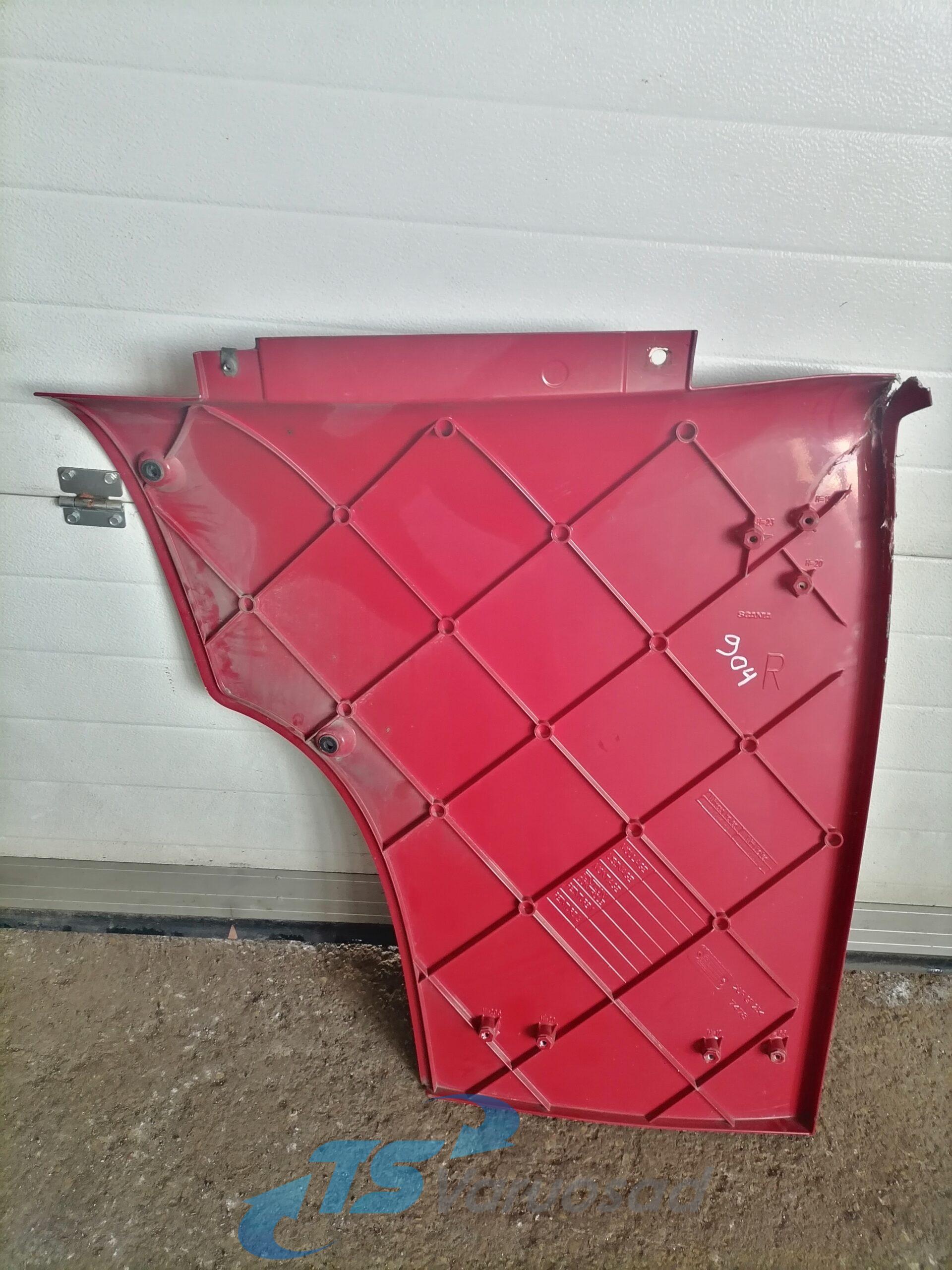 Scania kabiini tuulesuunaja, ülemine parem