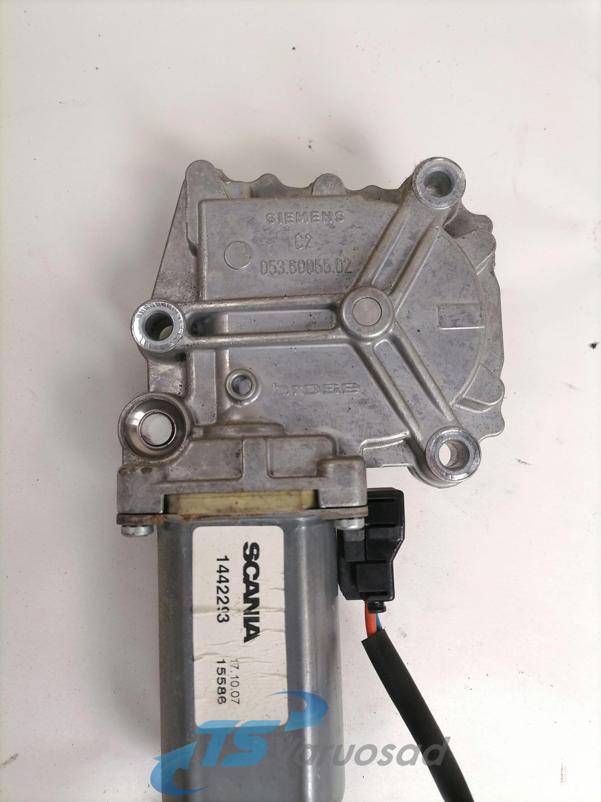 Küljeklaasi tõstuk