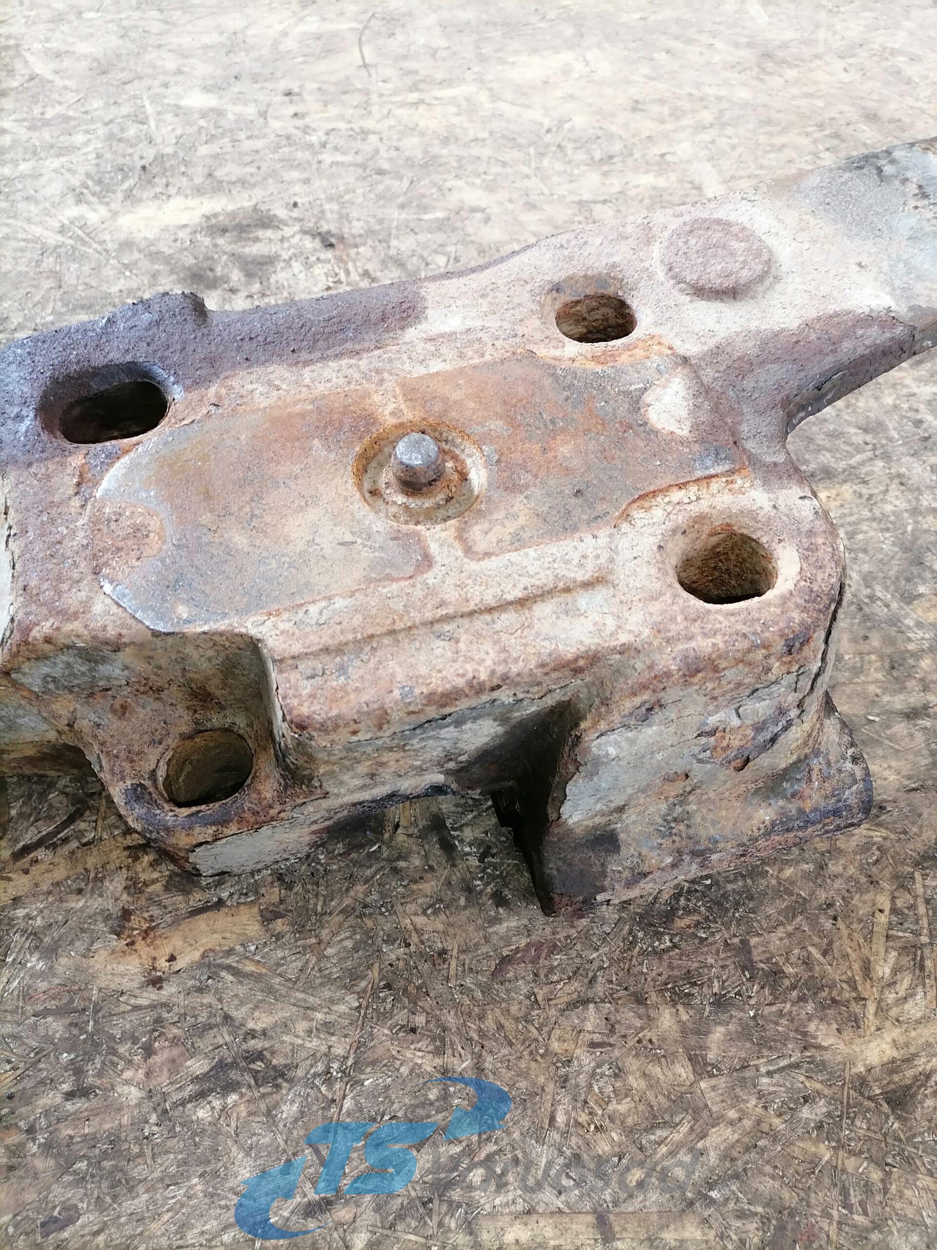 Volvo veosilla/abisilla kinnitus / õhkpadja kandur